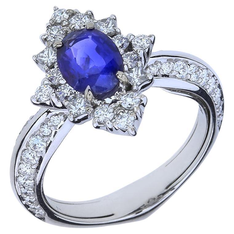 Kat Florence Unheated 1.36 Carat Kashmir Sapphire and Diamond 18K Gold Ring For Sale