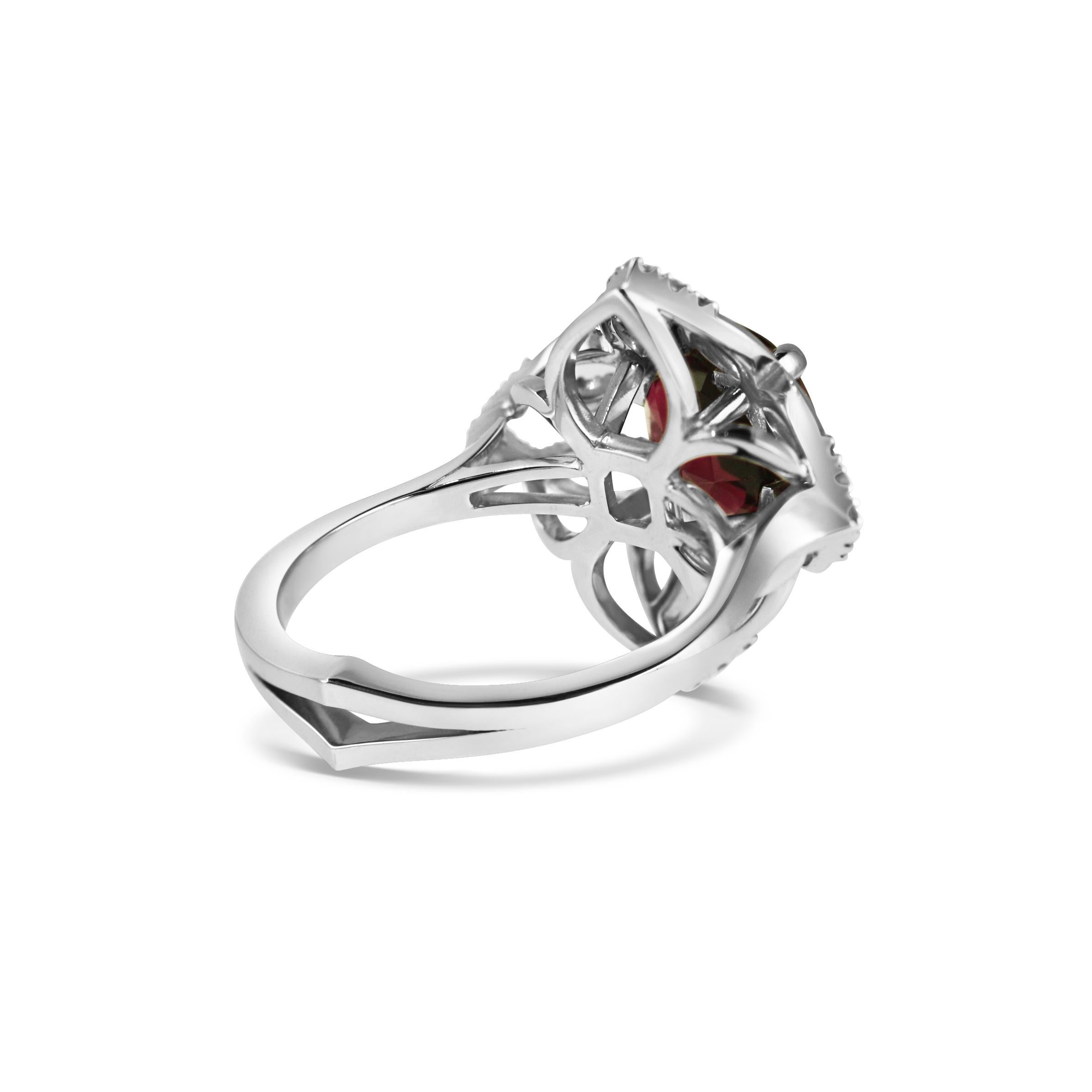 Kata 18k White Gold Mozambique Garnet Dress Ring im Zustand „Neu“ im Angebot in London, GB