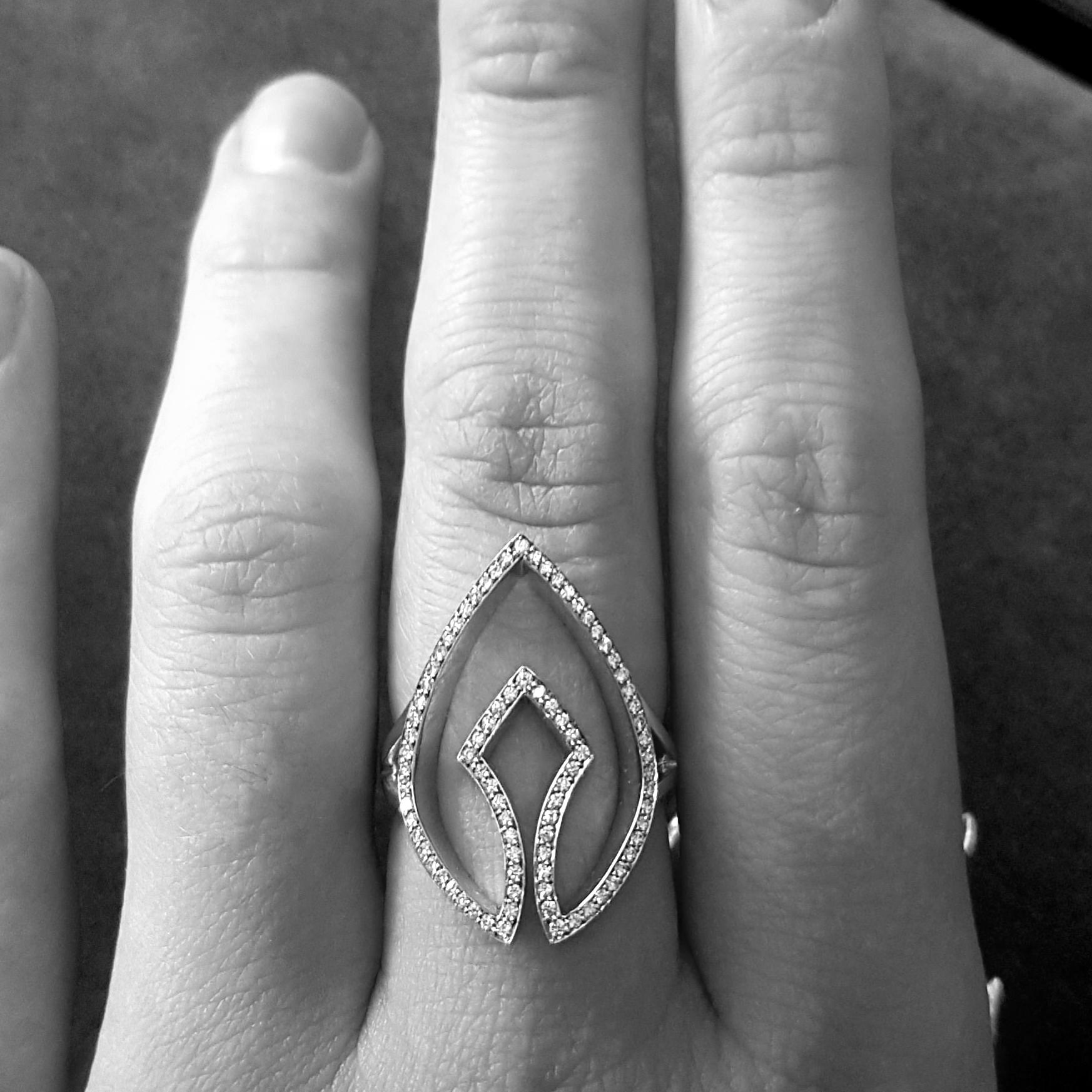 KATA 18k White Gold Statement Diamond Encrusted Kali Spear Dress Ring In New Condition For Sale In London, GB