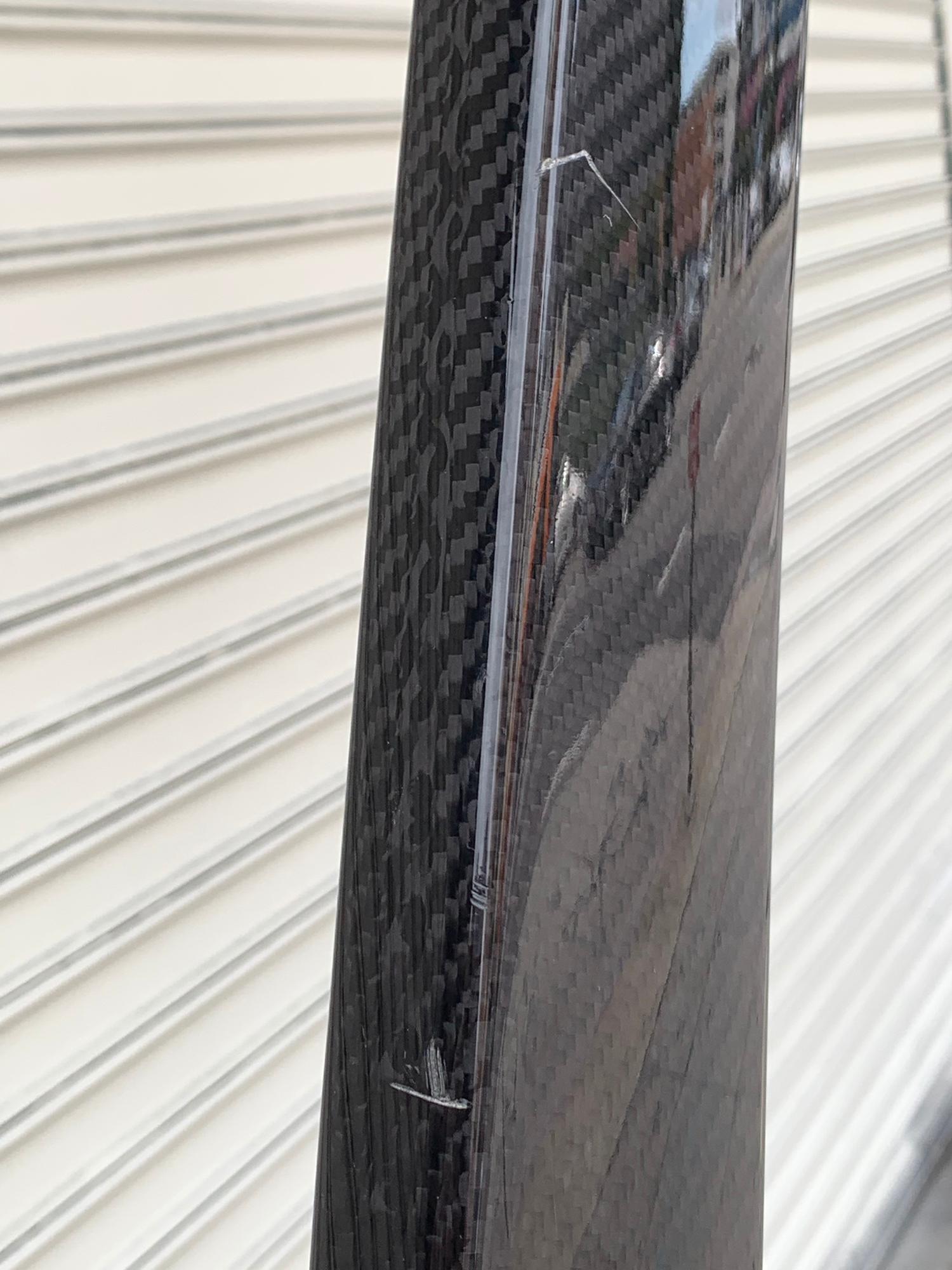 Katana Floor Lamp Made of Carbon Fiber #92 by Valerio Cometti & Paolo Balzanelli 9