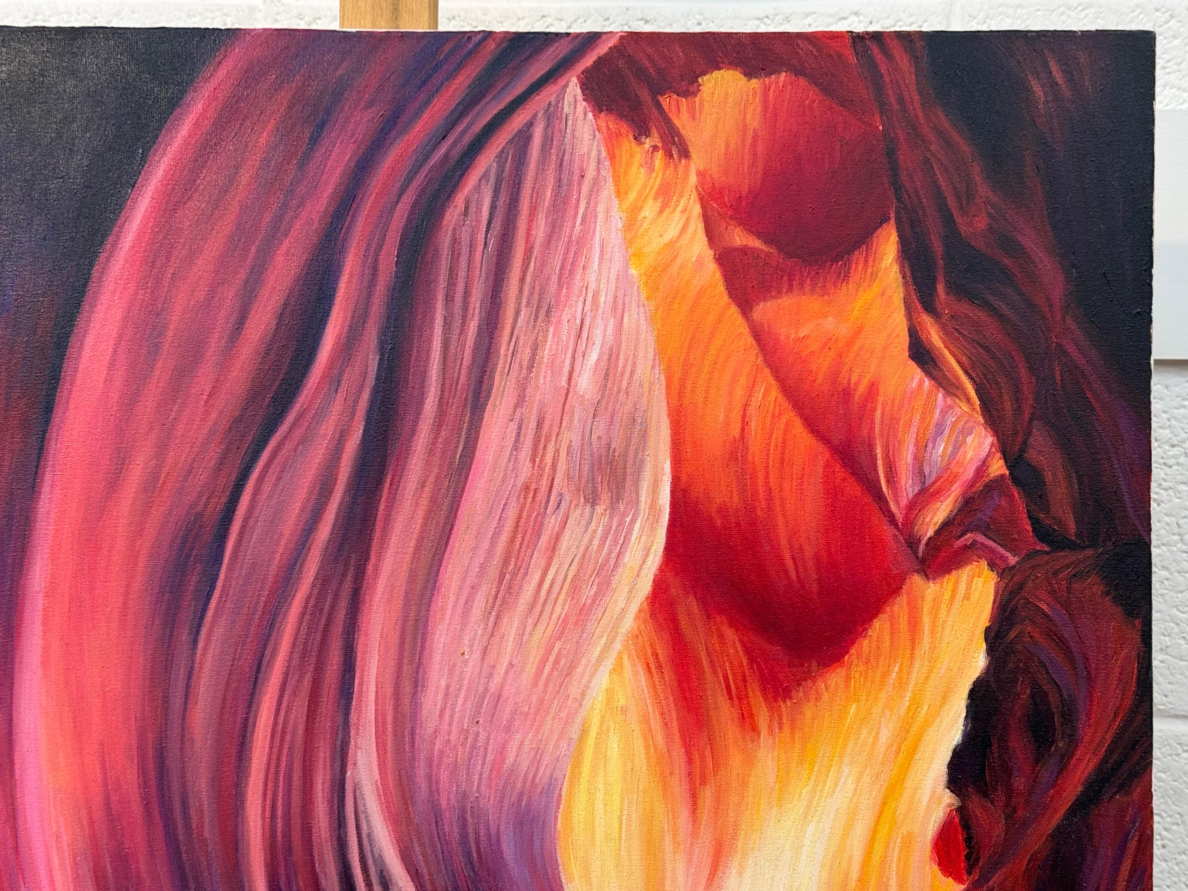 Pintura abstracta roja, morada y amarilla del interior del Cañón del Antílope en Arizona, EE.UU. en venta 5