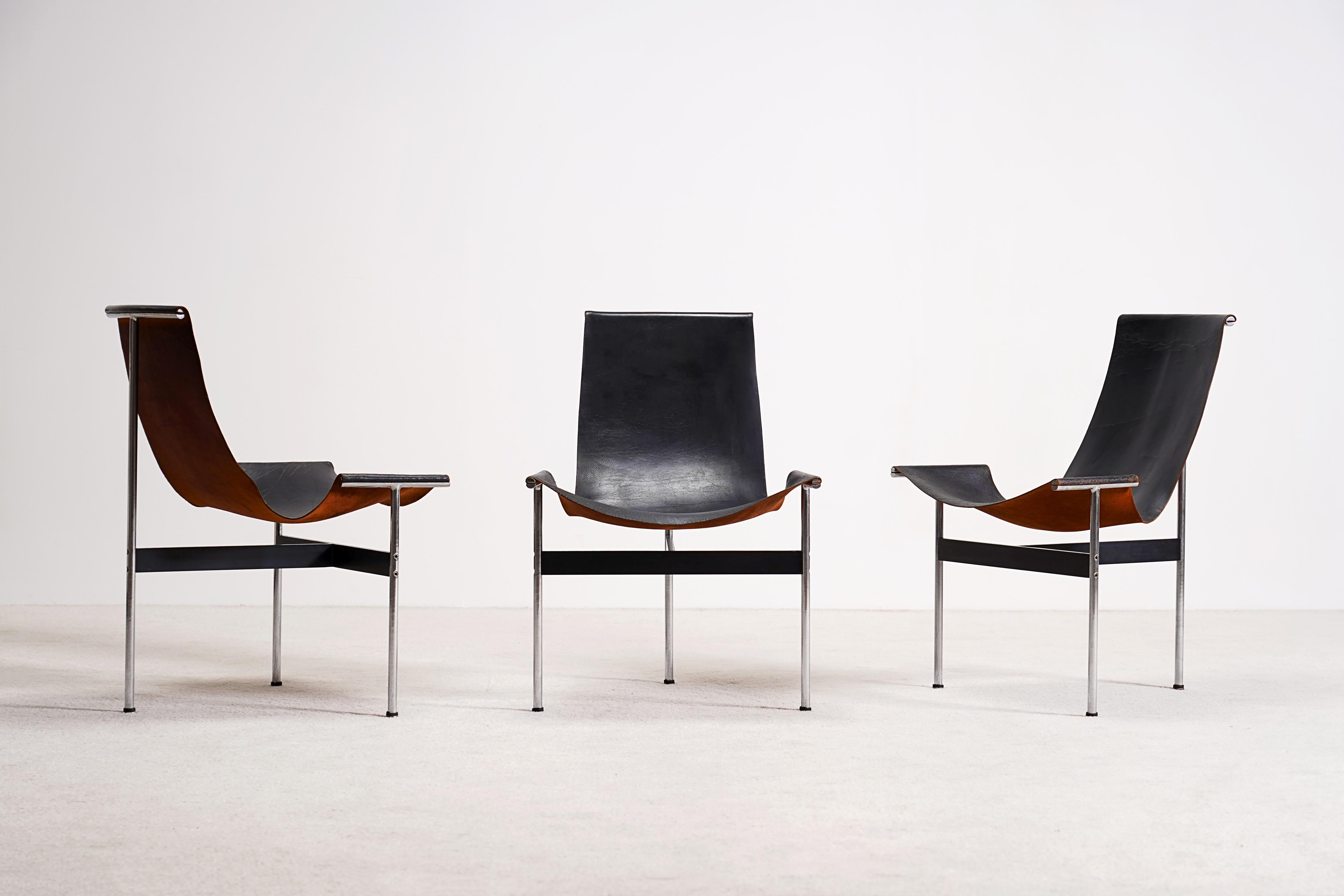 Milieu du XXe siècle Katavolos, Kelley and Littell for Laverne Ensemble de 3 fauteuils en T en cuir noir en vente