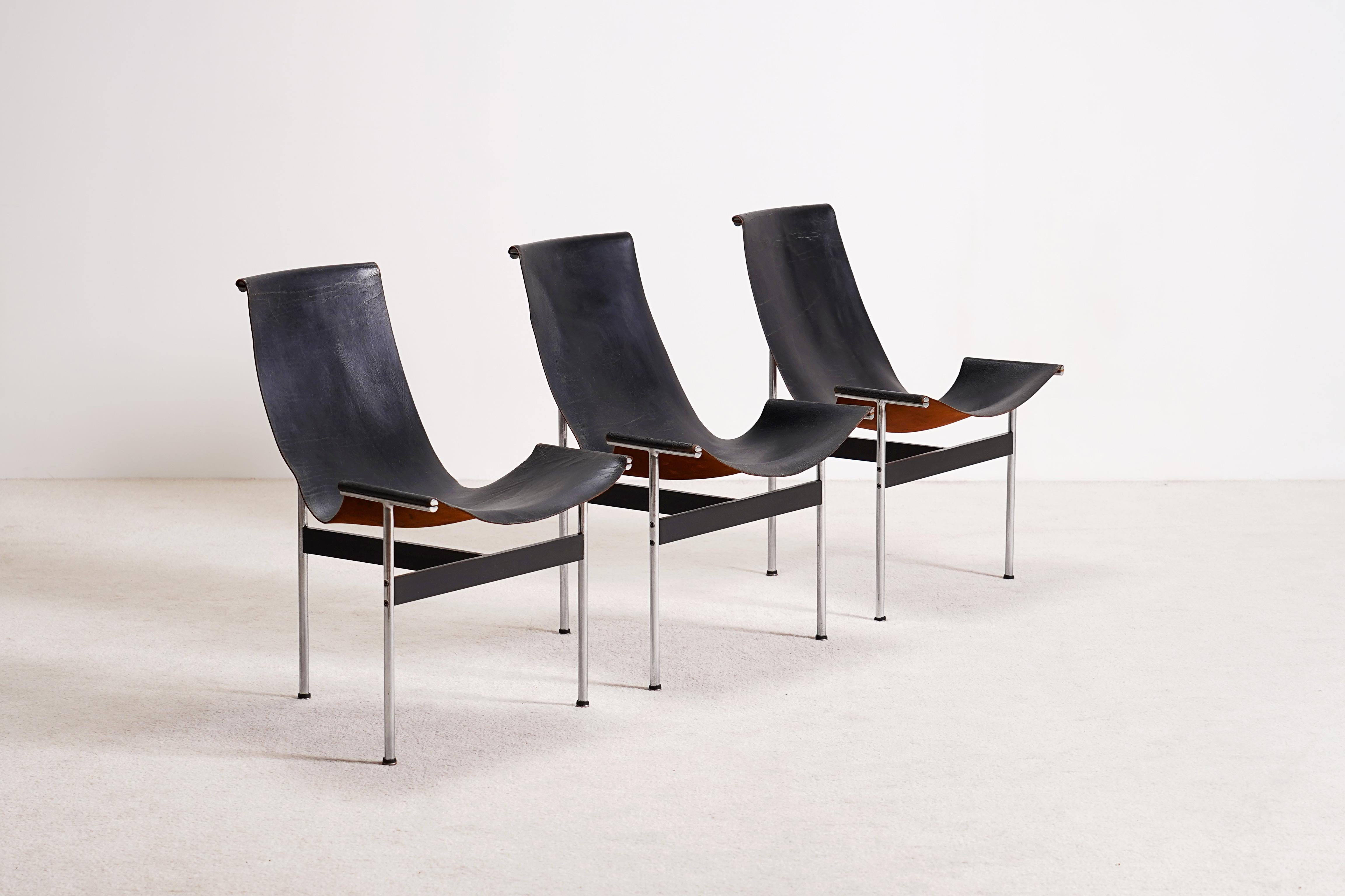 Katavolos, Kelley and Littell for Laverne Ensemble de 3 fauteuils en T en cuir noir en vente 1