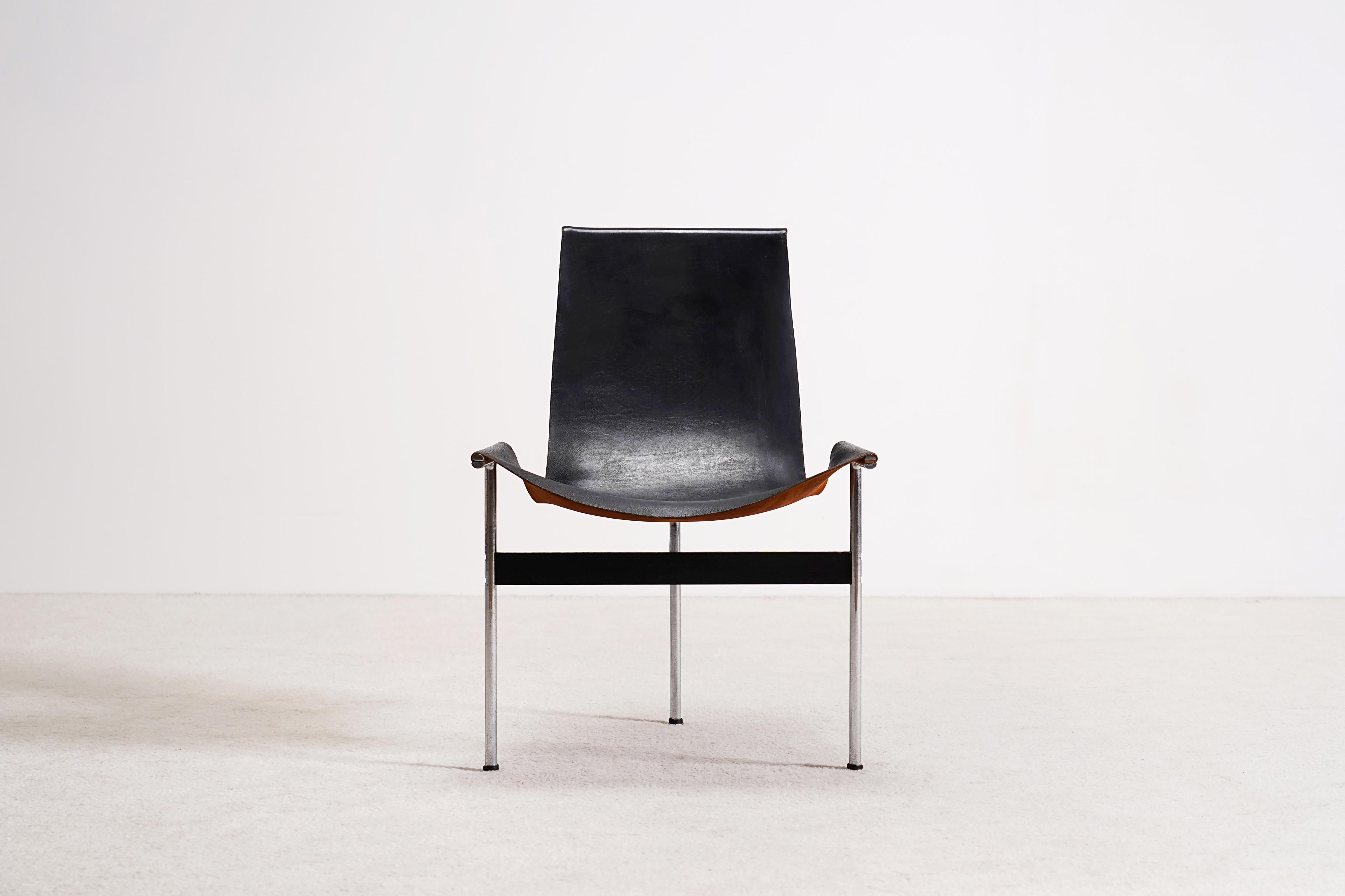 Katavolos, Kelley and Littell for Laverne, T-Chair in Black Leather In Good Condition For Sale In Paris, FR