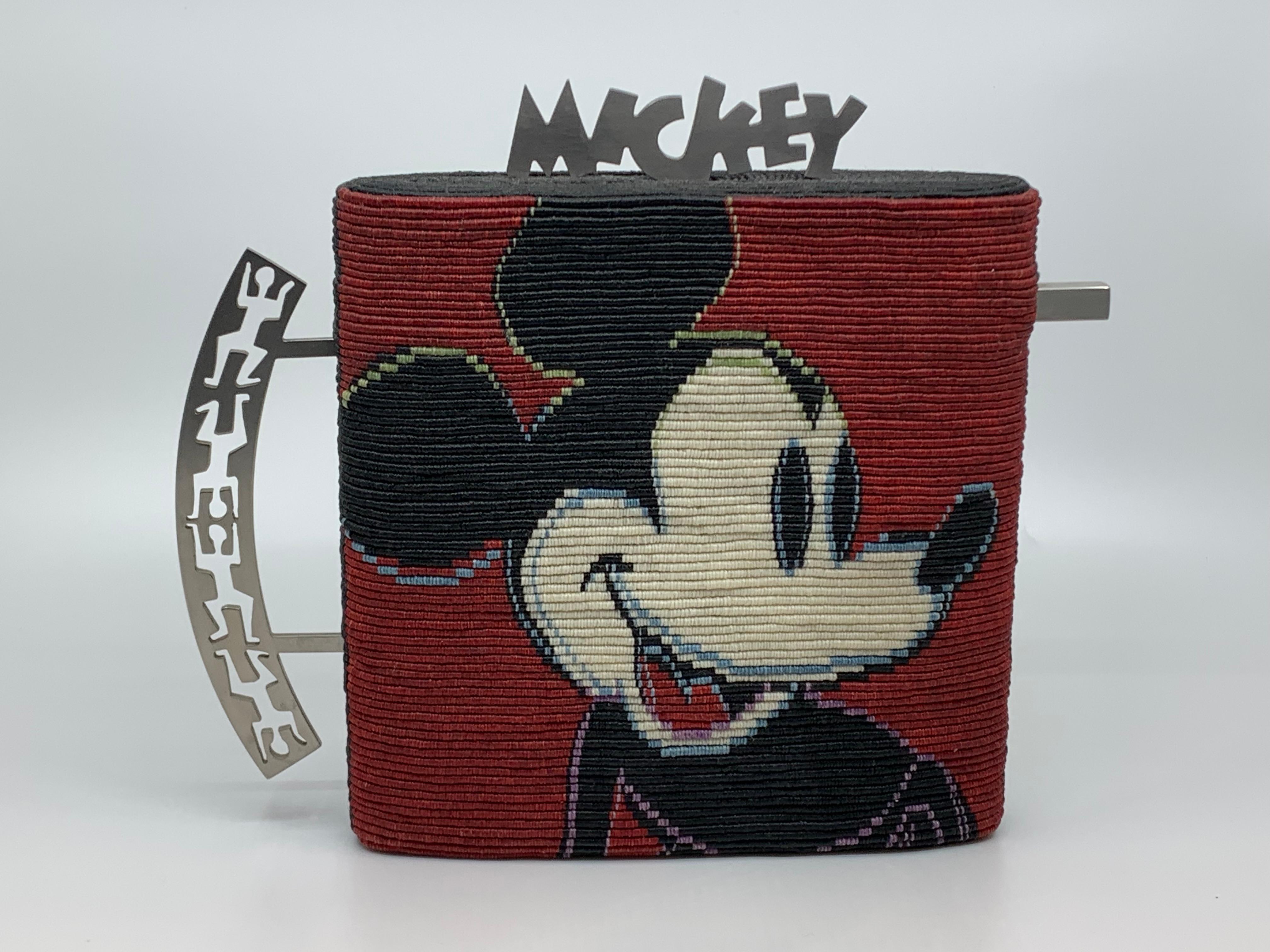 "Mickey Mouse Teekanne / Warhol-Haring I", geknüpftes gewachstes Leinen und Edelstahl