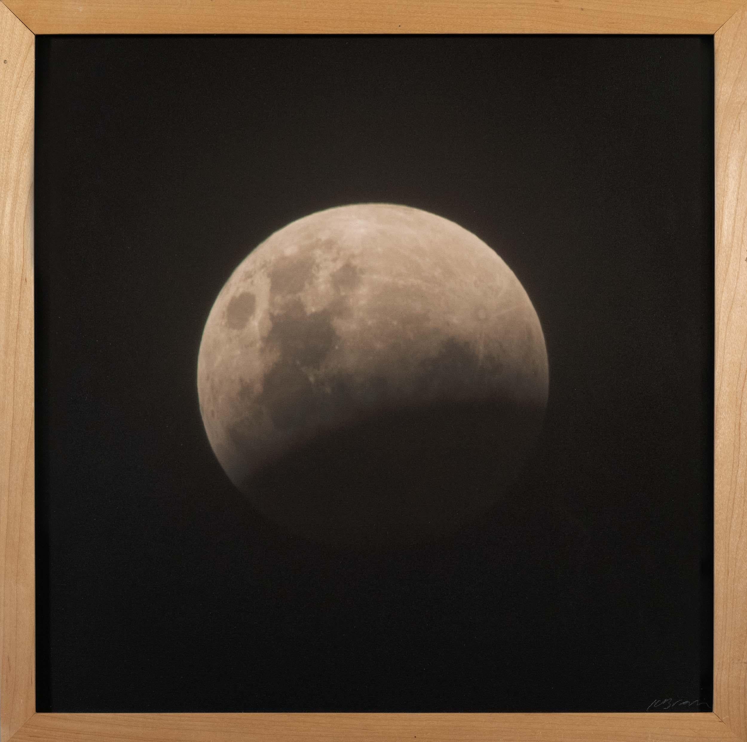 Neun Lunar Eclipses (A)