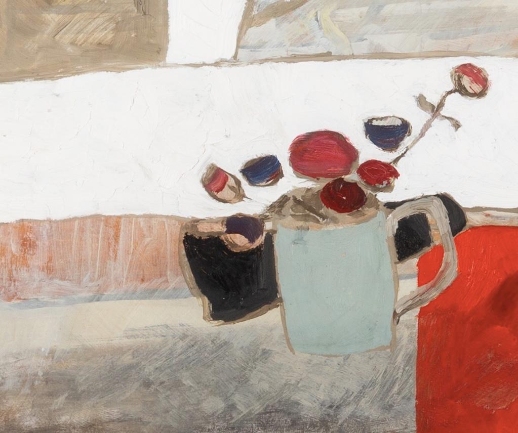 Taza y flores, Chy an Kerris - Kate Nicholson Naturaleza muerta neutra Pintura al óleo en venta 3