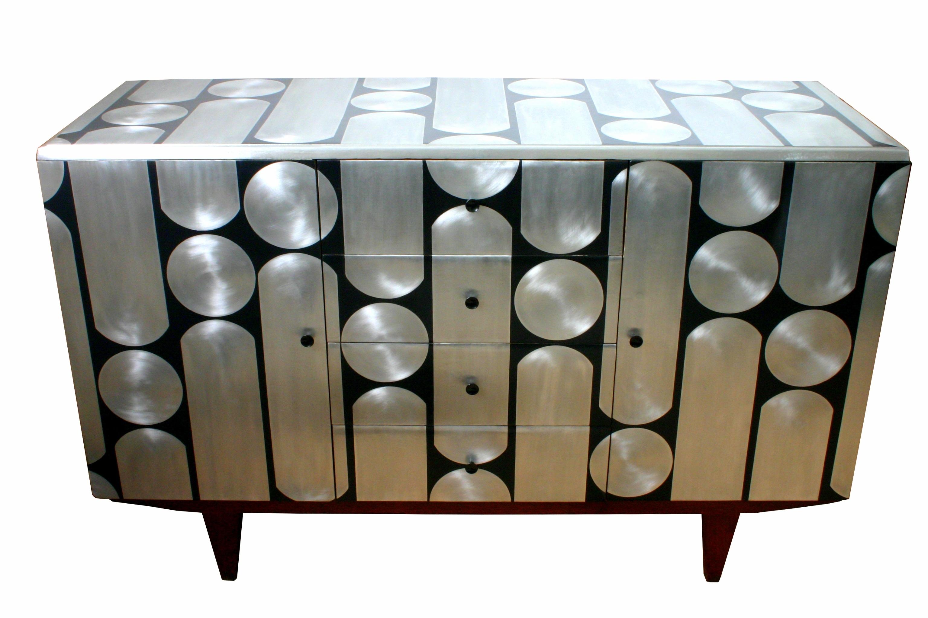 Kate Noakes 'Button-up' Sideboard Credenza In Good Condition For Sale In Newmarket, GB