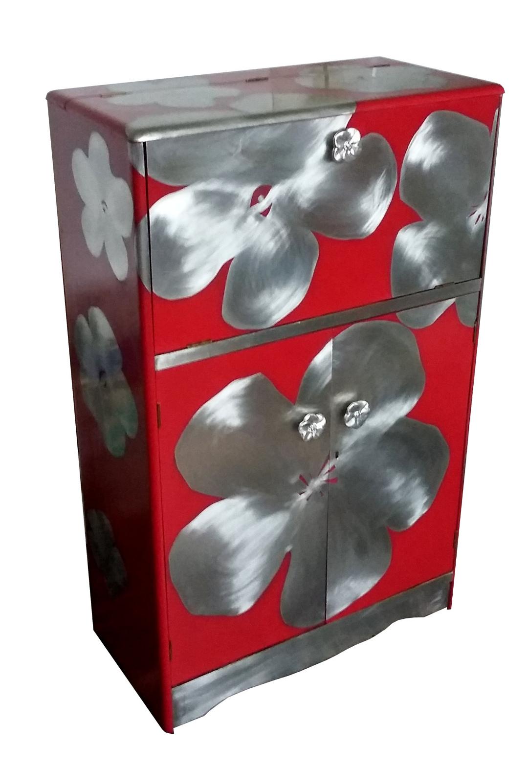 Kate Noakes 'Poppy''  Cocktail Cabinet  For Sale 3