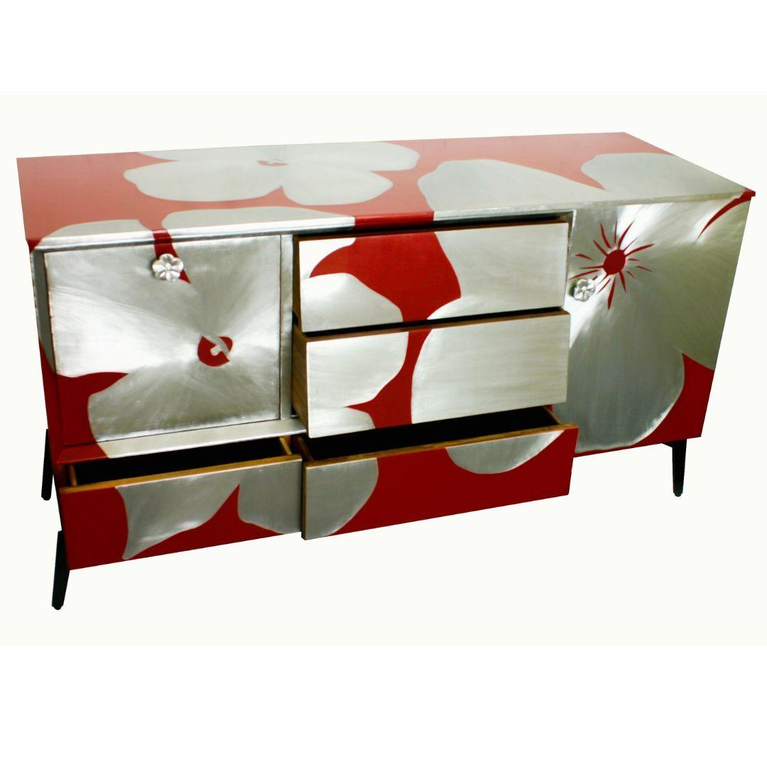 Kate Noakes 'Poppy' Sideboard In Good Condition For Sale In Newmarket, GB