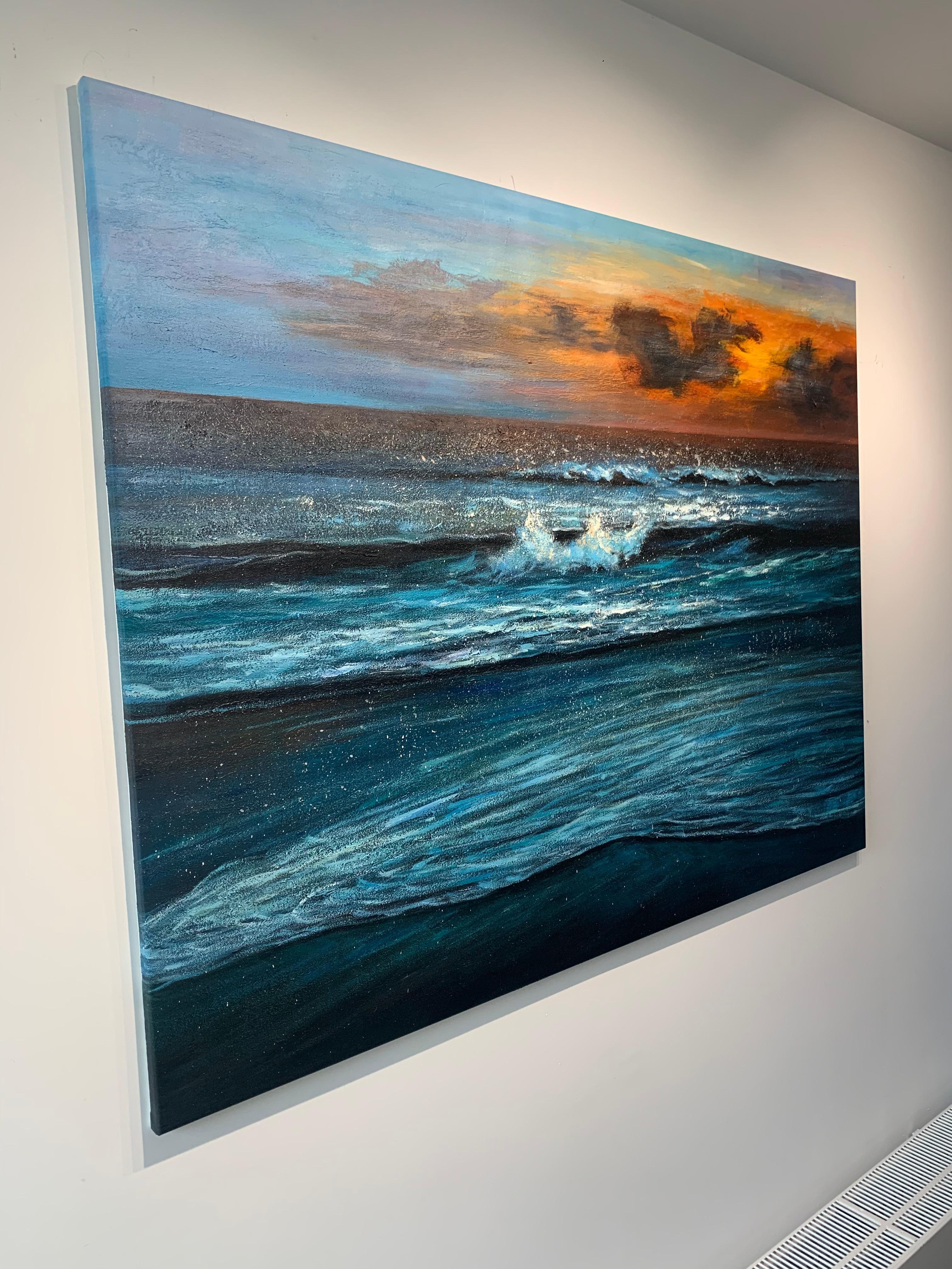 Sunset waves von Kate Seaborne - zeitgenössisches Ölgemälde Meereslandschaft Blauer Ozean im Angebot 6