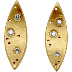 Kate Smith 18 Karat Yellow Gold Diamond Leaf Stud Earrings