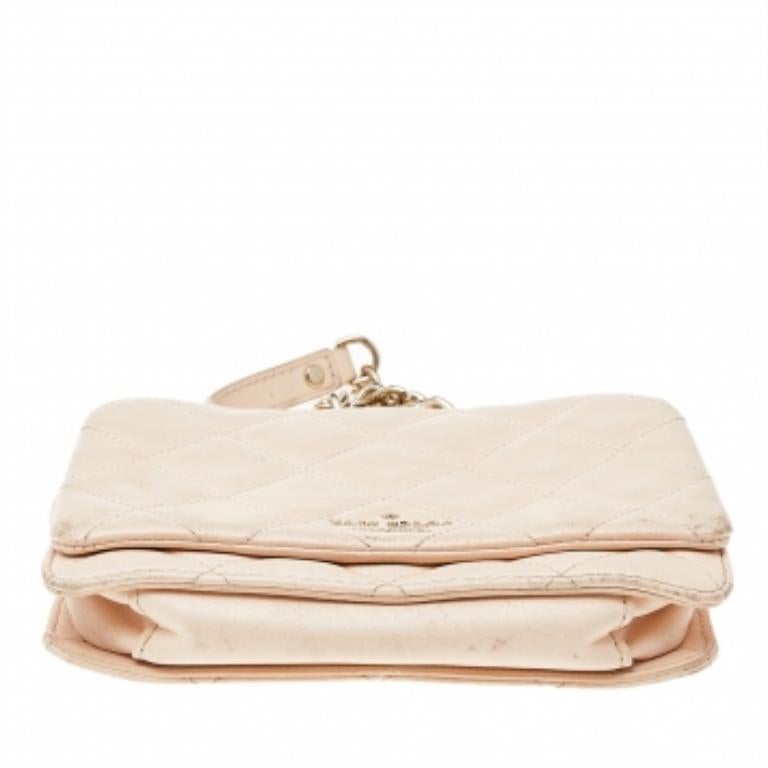 Kate Spade Beige Quilted Leather Mini Emerson Place Vivenna Shoulder Bag In Fair Condition In Dubai, Al Qouz 2