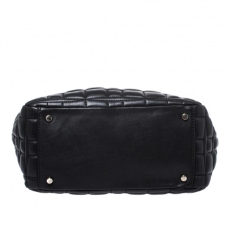 Kate Spade Black Square Quilted Leather Chain Tote For Sale 4