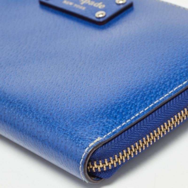 Bolso organizador con cremallera de piel azul Kate Spade Azul en venta