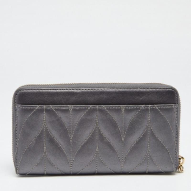 Kate Spade Grey Briar Lane Quilted Leather Neda Zip Around Wallet For Sale 2