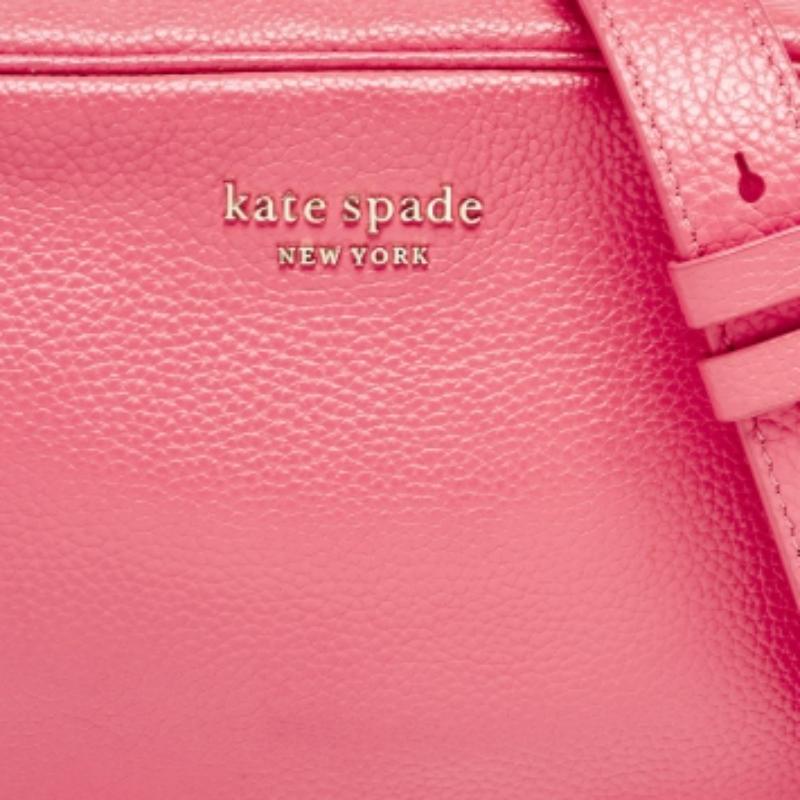 Kate Spade sac à bandoulière pour appareil photo rose vif en vente 4