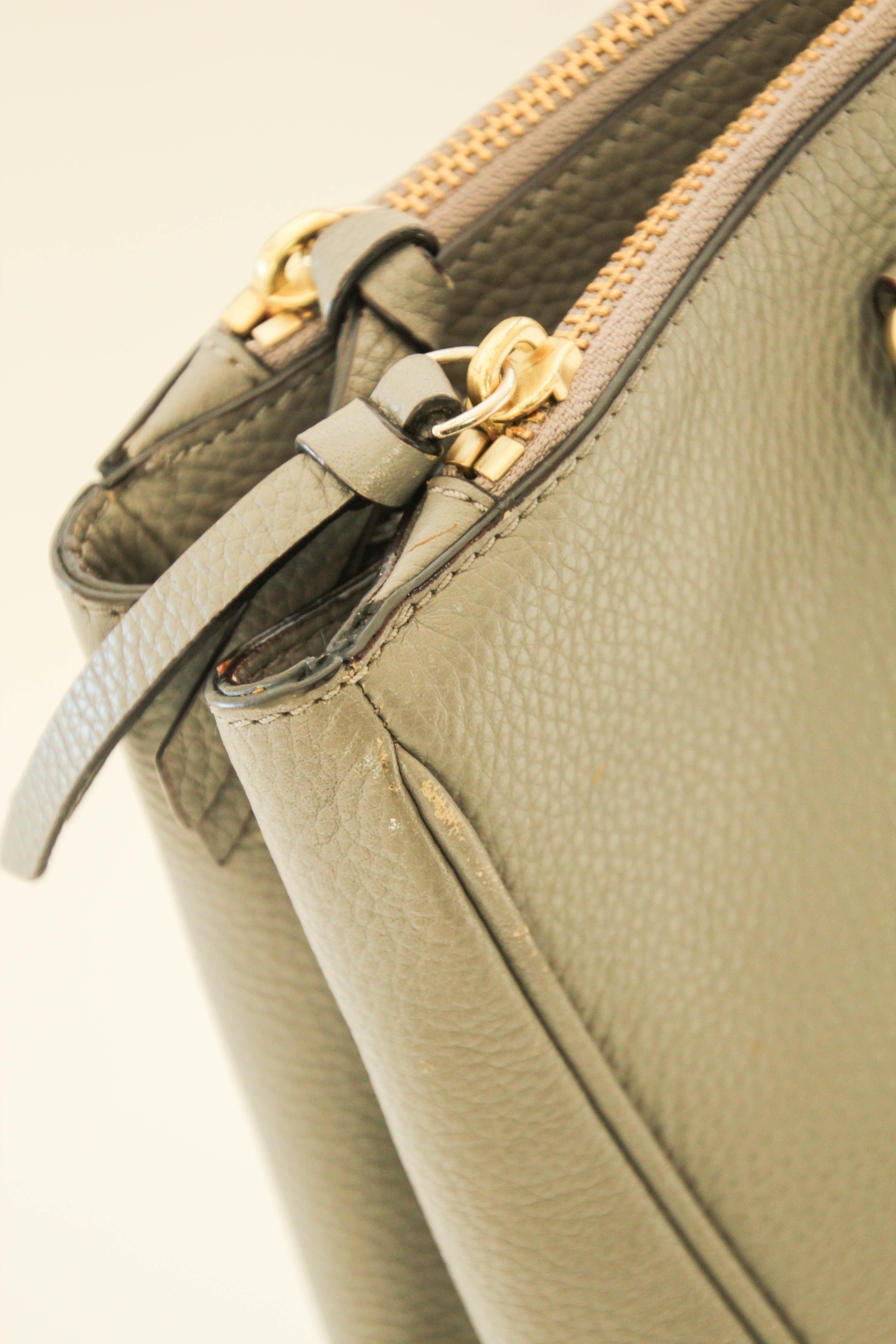 Kate Spade New York Mulberry Street Grey Pebbled Leather Large Tote For Sale 4