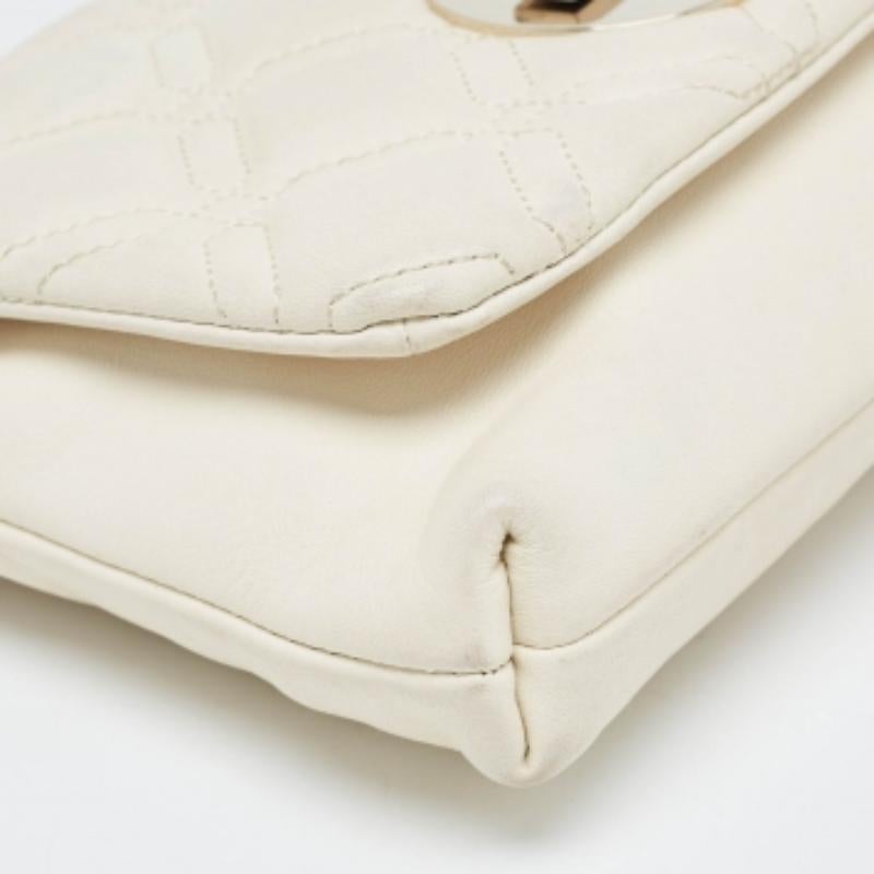 Kate Spade Astor Court Naomi Umhängetasche aus cremefarbenem weißem Leder im Angebot 4