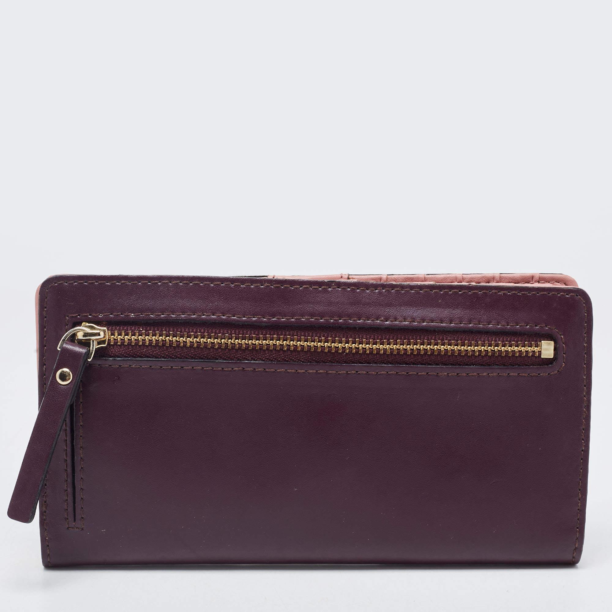 Kate Spade Purple/Pink Leather Adel Bifold Wallet In Good Condition For Sale In Dubai, Al Qouz 2
