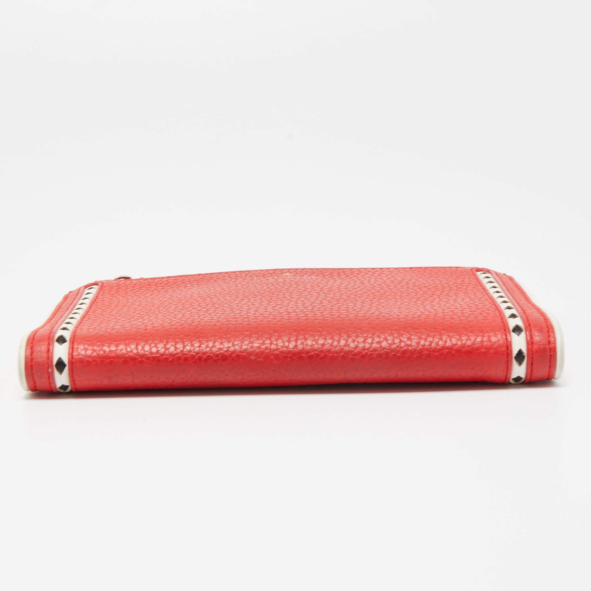 Kate Spade Rote Leder-Clutch mit doppeltem Reißverschluss im Angebot 4