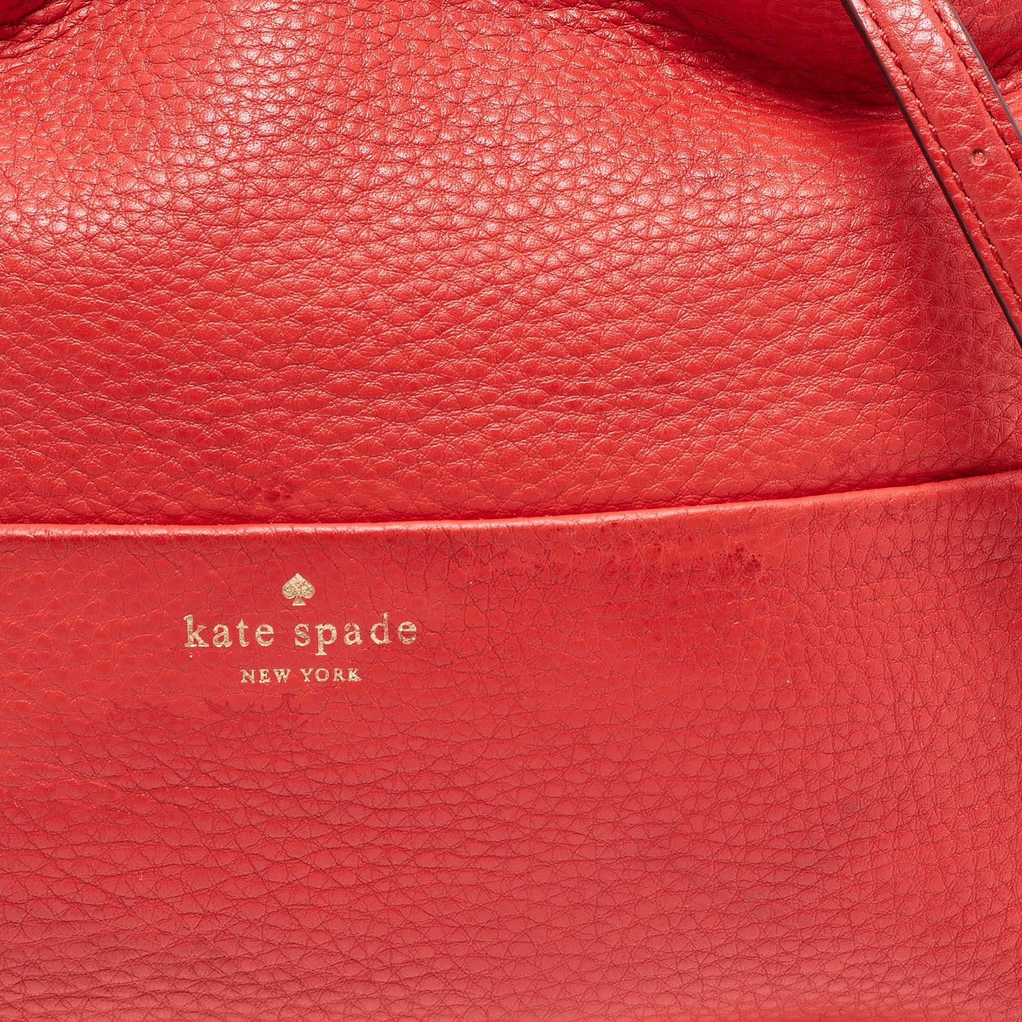 Kate Spade Elliot Place Carmina Umhängetasche aus rotem Leder Damen im Angebot