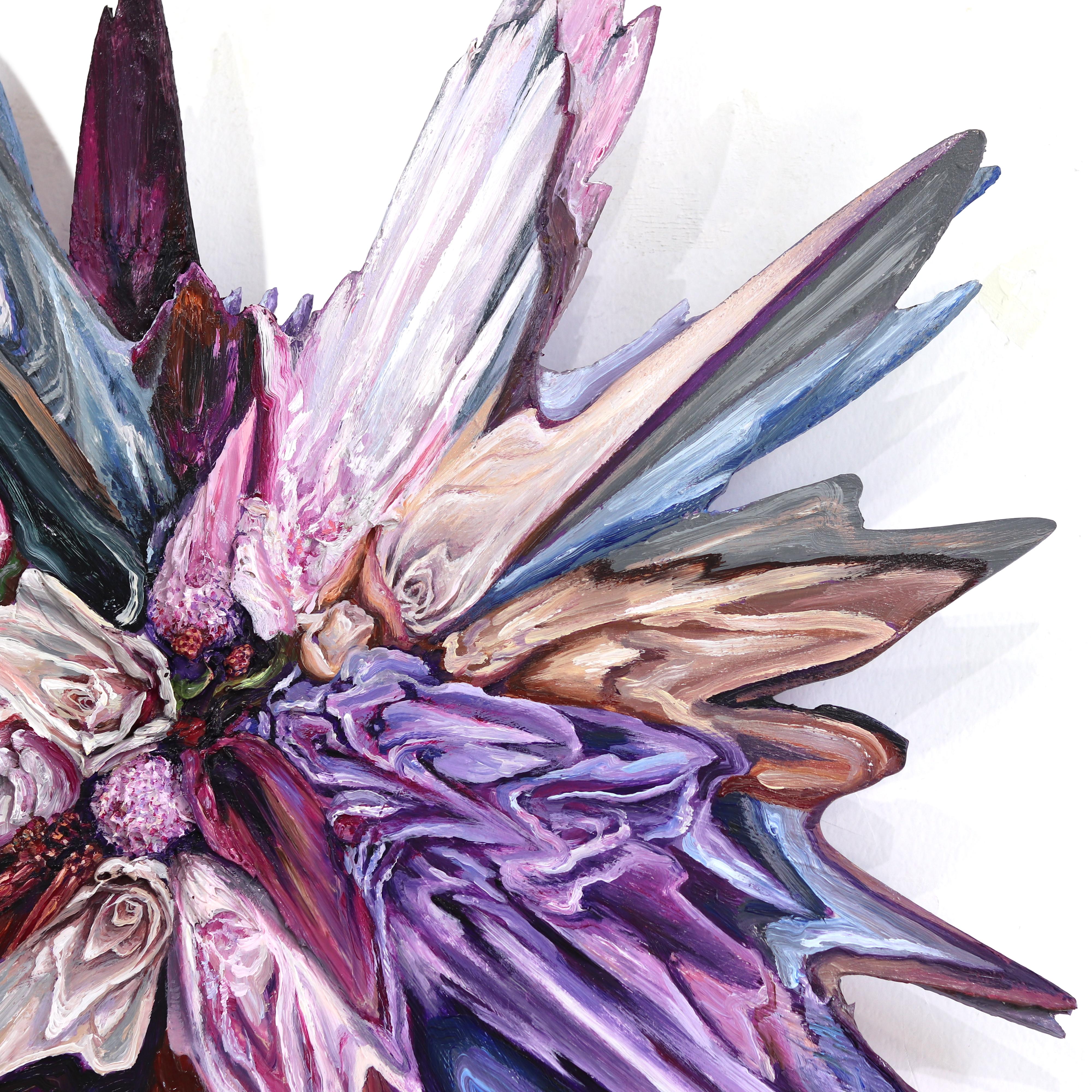 Lilac Hydrangea Glitch - Abstract Vibrant Mixed Media Surreal Sculptural Artwork en venta 2