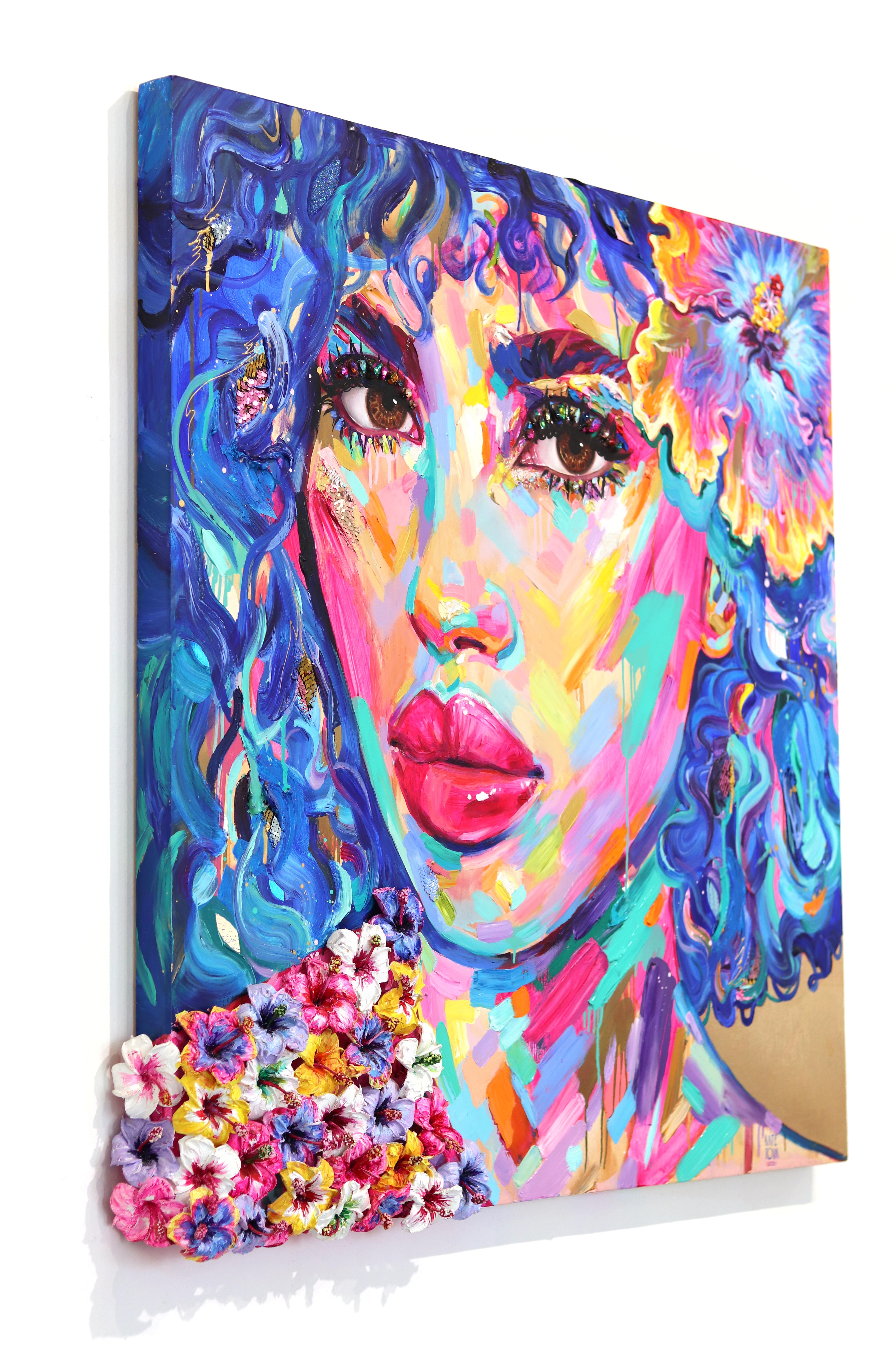 Ultramarine - Abstract Vibrant Colorful Mixed Media Figurative Portrait Painting en venta 1