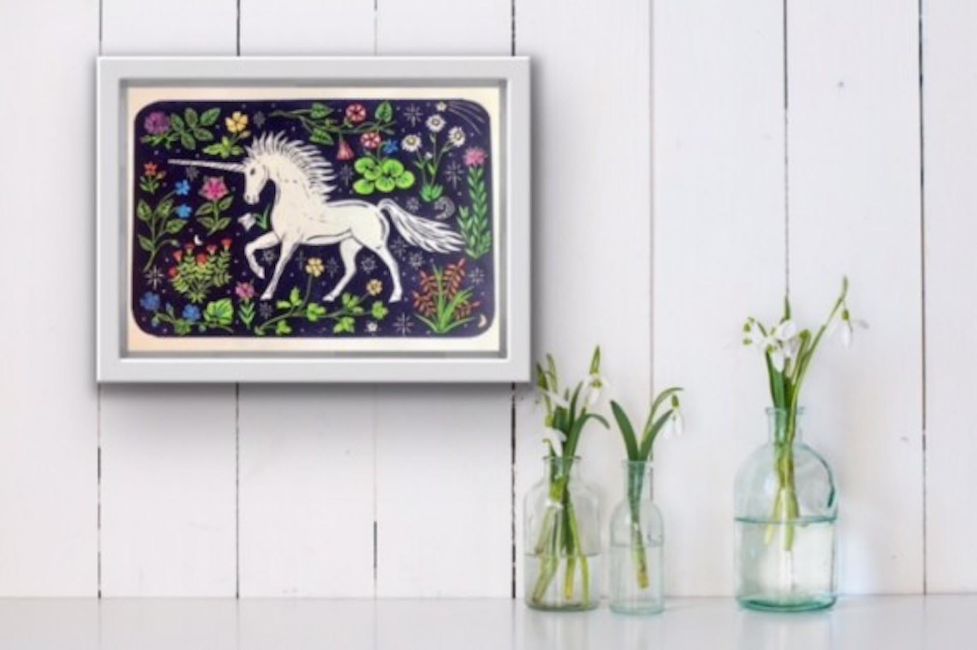Unicorno Millefleurs, Kate Willows, stampa in edizione limitata, opera d'arte animale fantasy in vendita 4