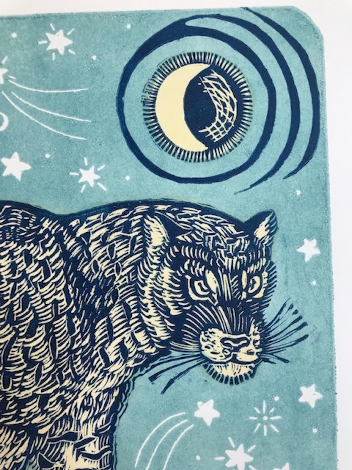 Moon Panther (Blau), Kate Willows, Tierkunst, Leuchtend zeitgenössische handgefertigte Kunst im Angebot 3