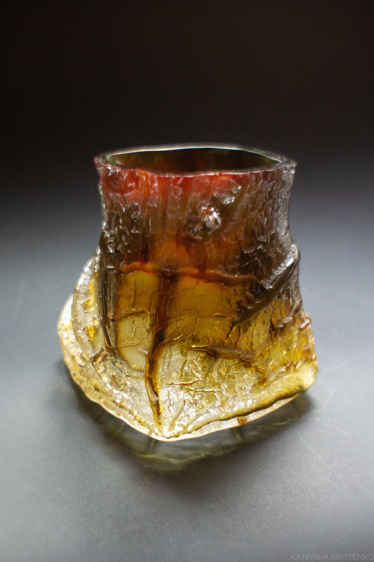 glass treasury, volume IX no. 7 & 8, golden & grounded brown

Drago is a sculptural glassware that explores the concept of a treasury —  the power of a container object to reflect the value of personally precious ingredients or material entities