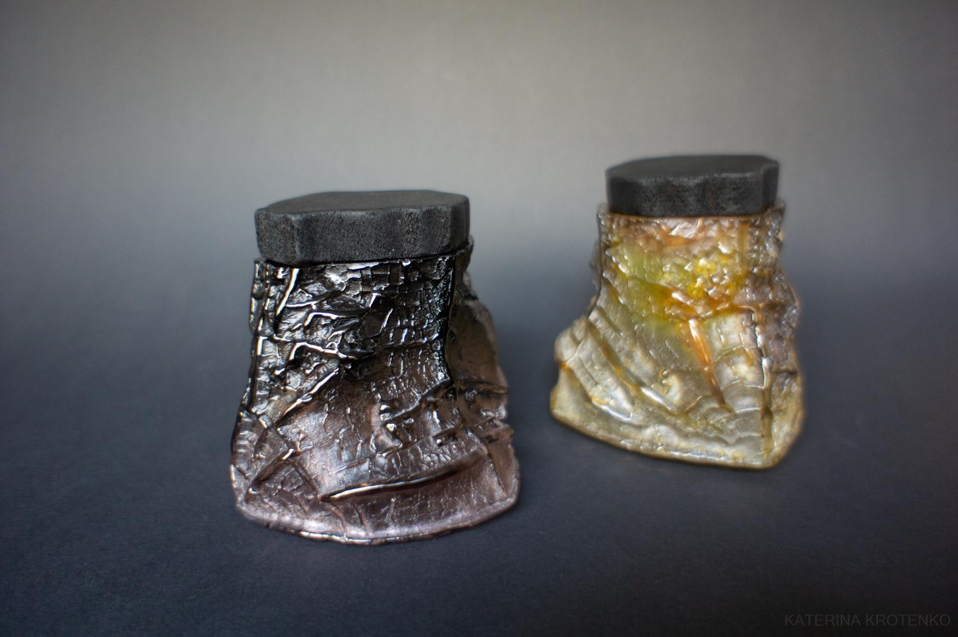 Katerina Krotenko Still-Life Sculpture - Drago — a pair of two glass treasuries, golden dragon & grounded brown