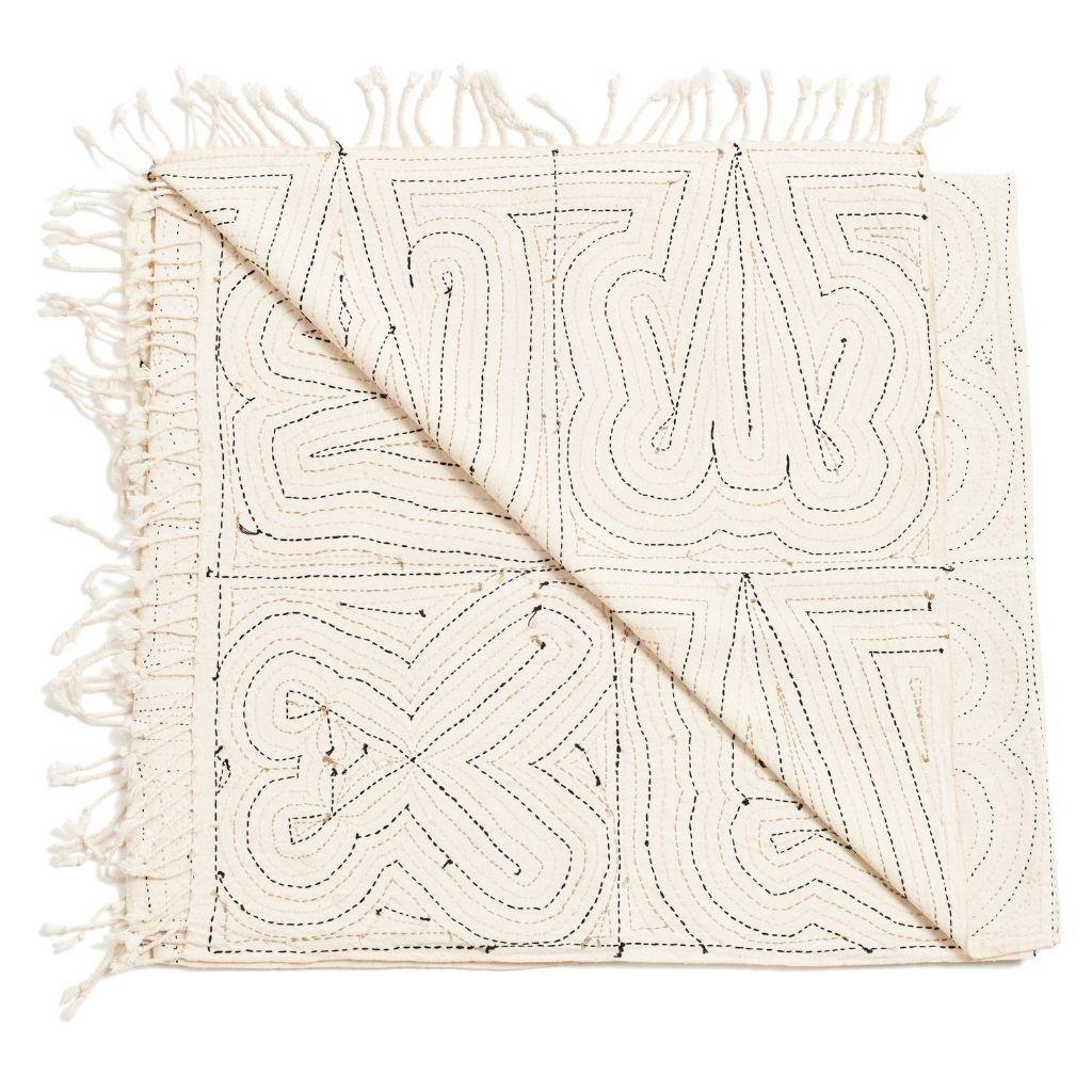 Katha Handloom-Überwurf aus Bio-Baumwolle, Fully Handbestickt von Kunsthandwerkern im Angebot 7