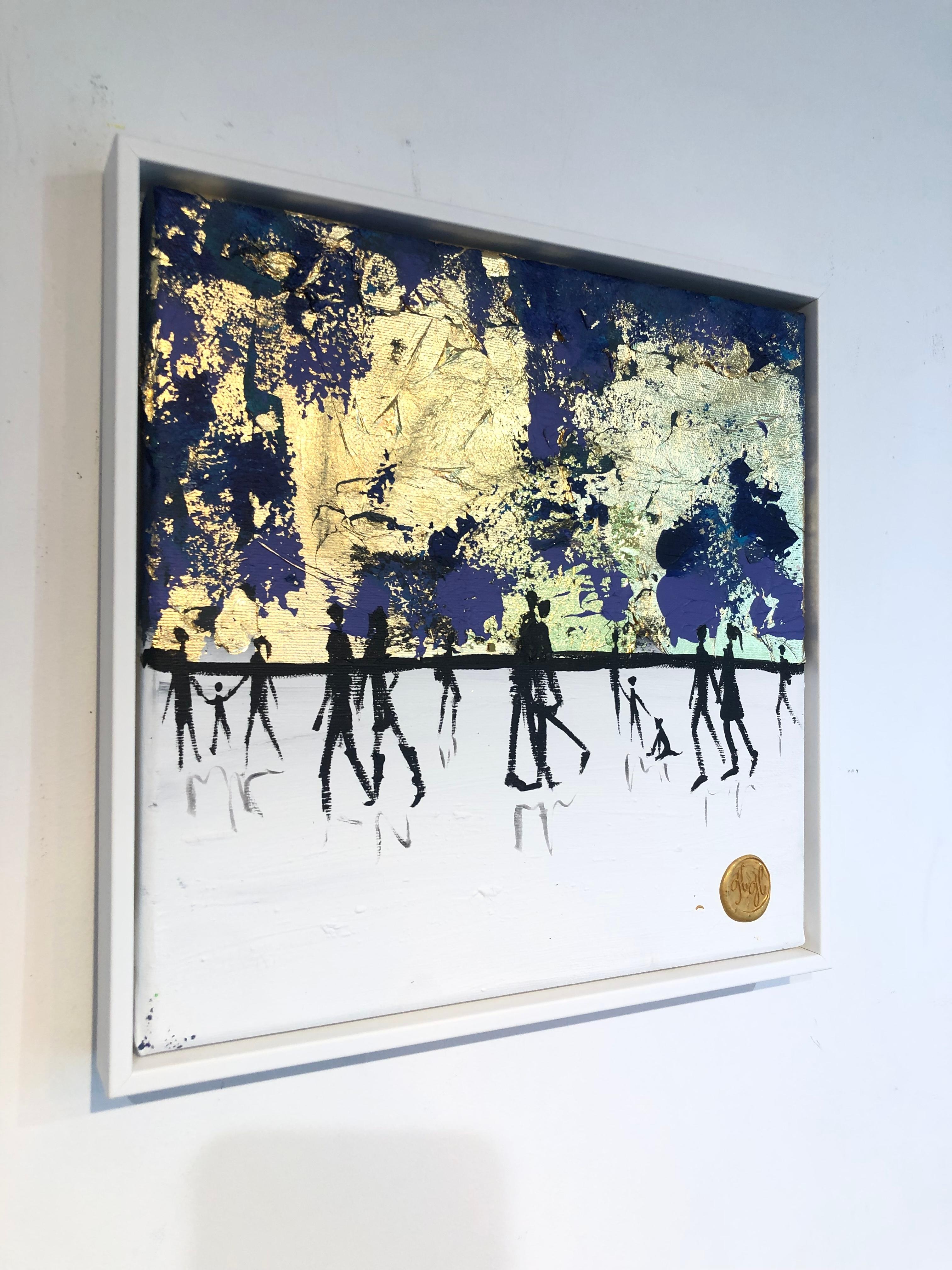 Un beso de buenas noches - Cuadro familiar abstracto contemporáneo en pan de oro en venta 1