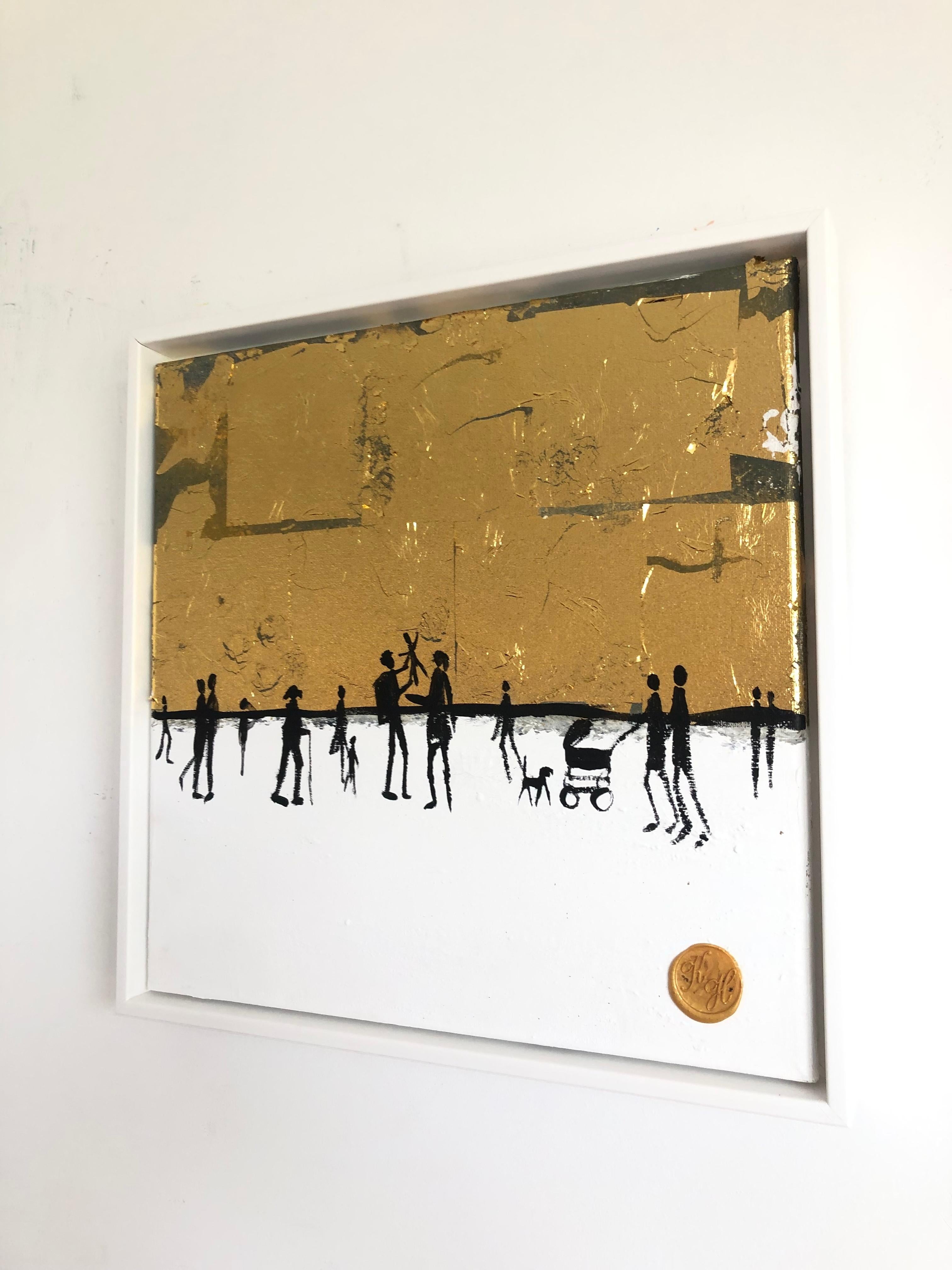 Momentos entrañables de la familia - Cuadro abstracto contemporáneo de la familia en pan de oro en venta 3