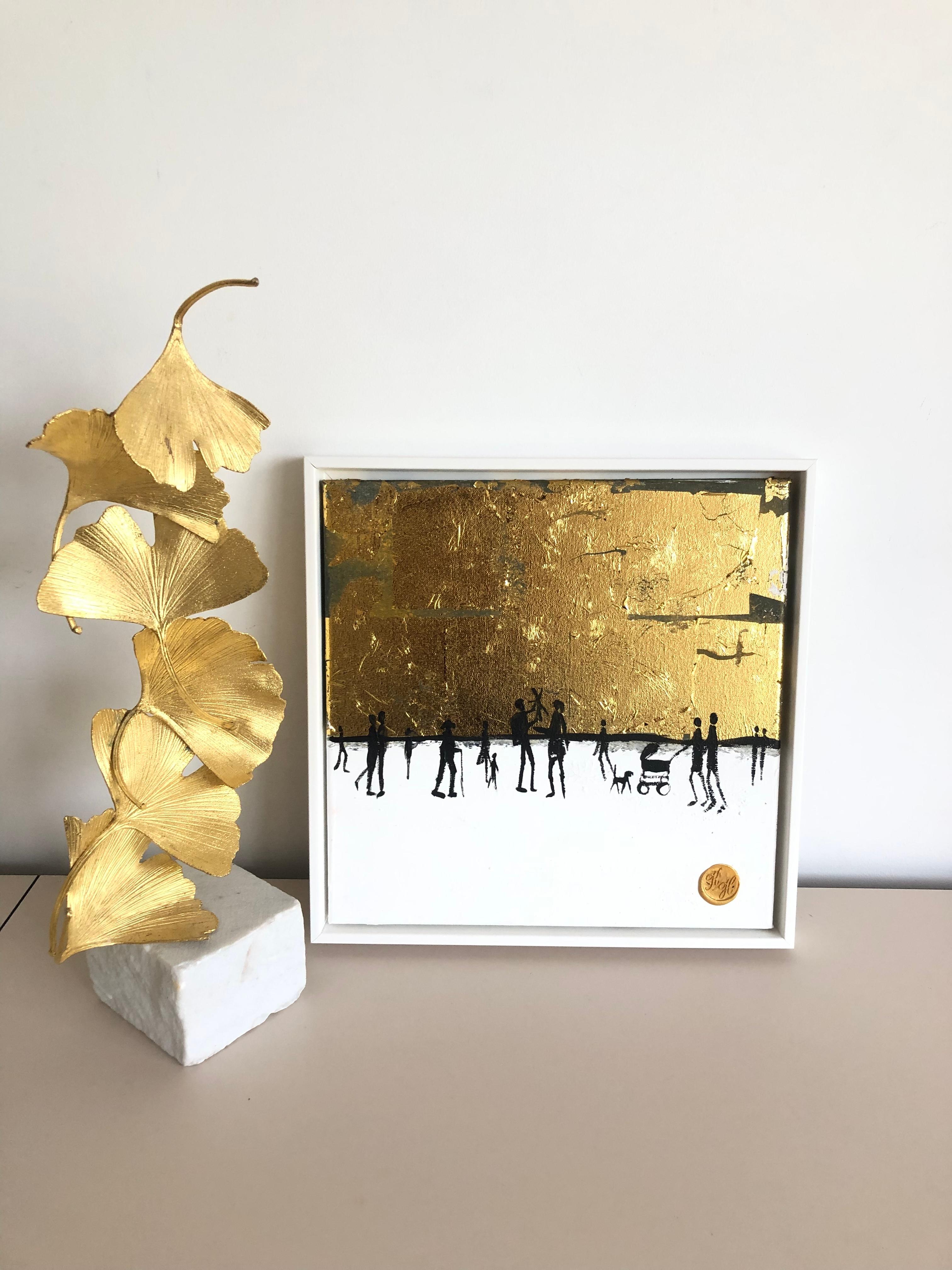 Momentos entrañables de la familia - Cuadro abstracto contemporáneo de la familia en pan de oro en venta 5