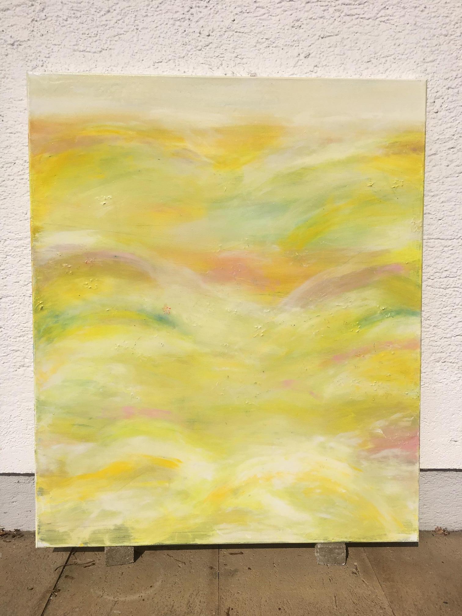 In the Meadow di Katharina Husslein Paesaggio astratto giallo in resina Contemporaneo 1