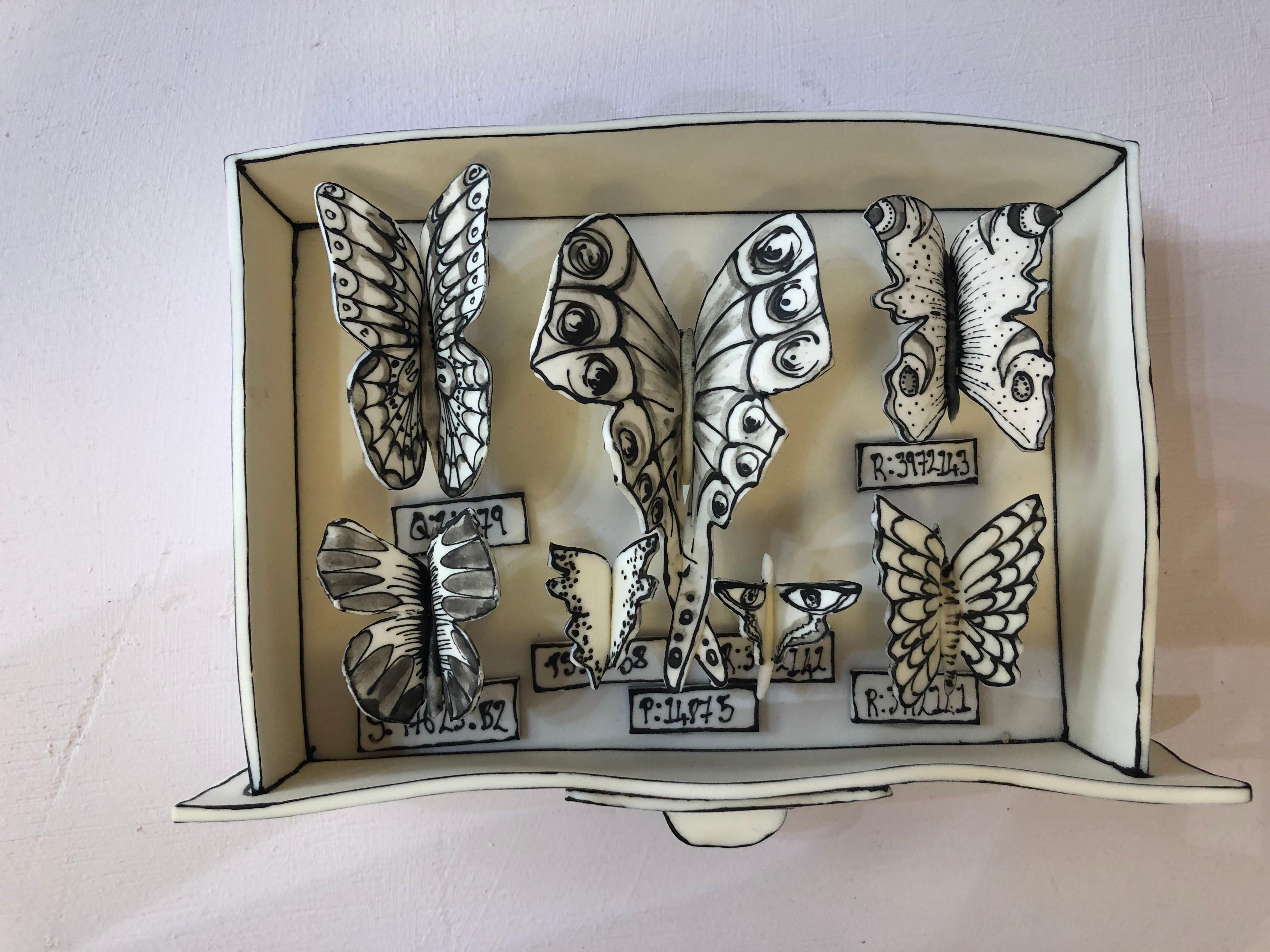 Katharine Morling Abstract Sculpture - "Butterfly box" porcelain and black stain ceramic sculpture