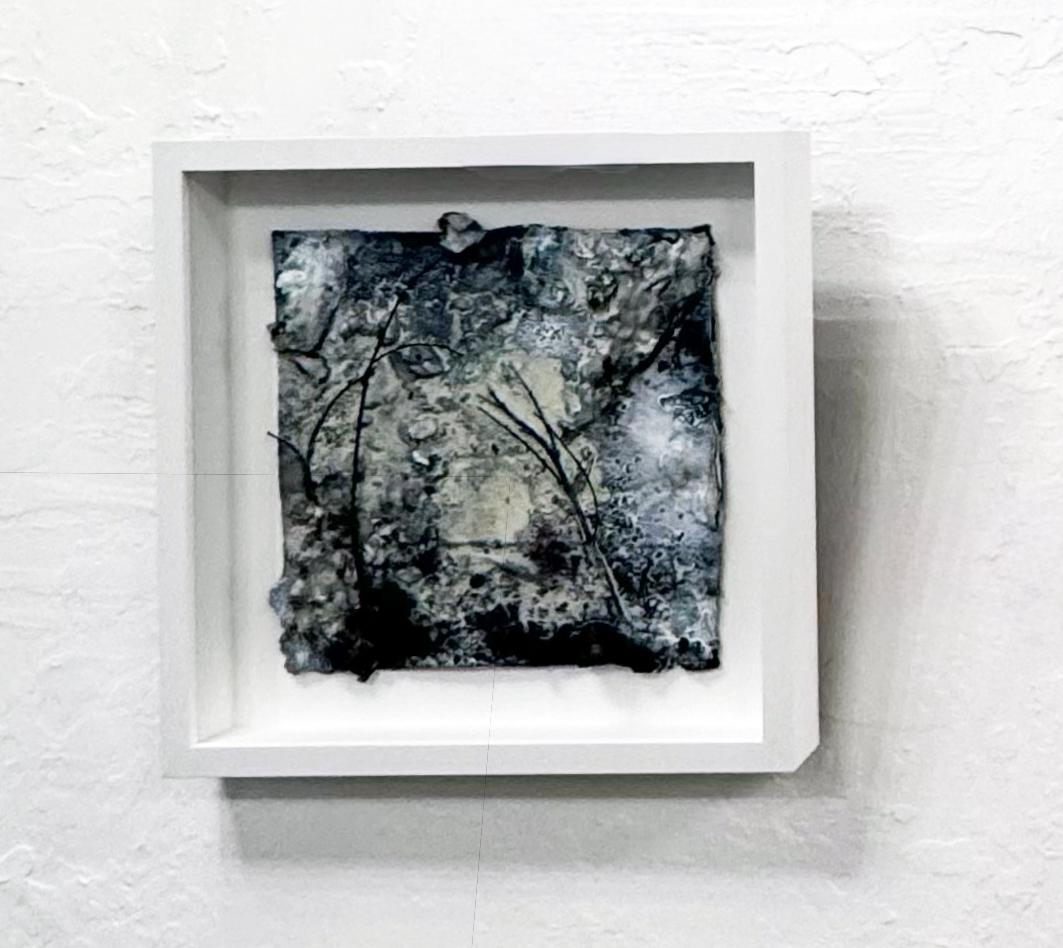 „Burn Scar (No. 3)“ Skulpturales, vom Wald inspiriertes Gemälde von Katherine Filice im Angebot 5