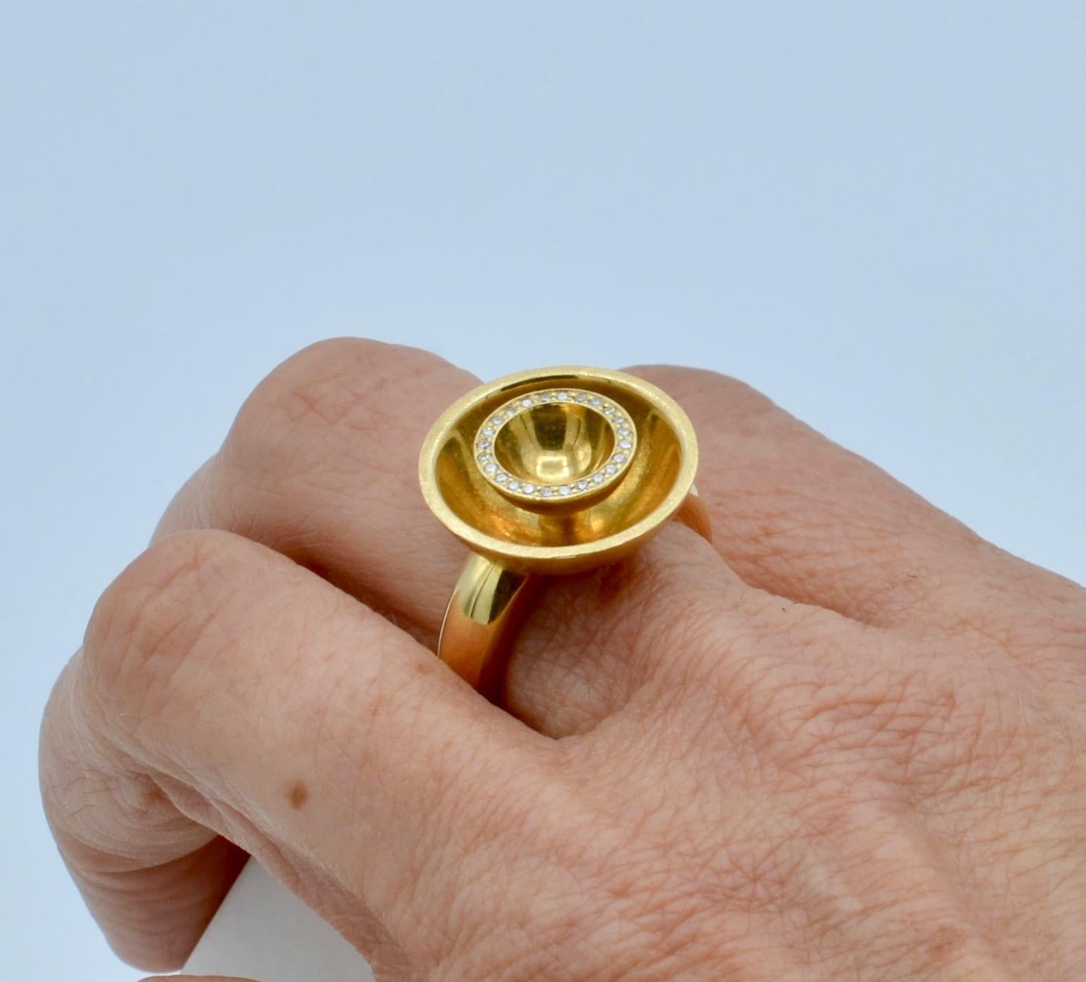 Kathleen Dughi 18 Karat Gold and diamond Orbit Ring In Excellent Condition In Berkeley, CA