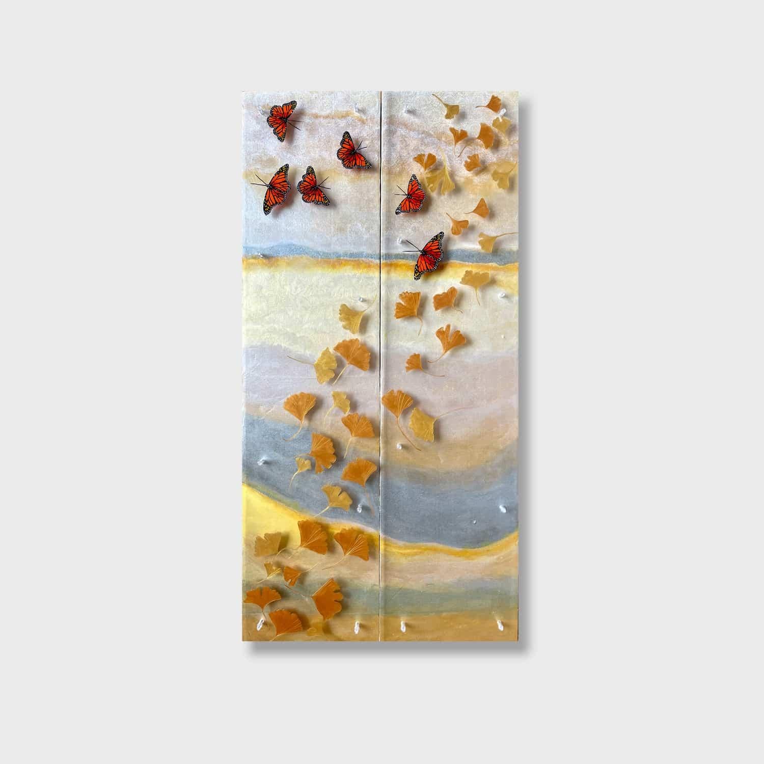 Kathleen Kane-Murrell  Abstract Painting – Kathleen Kane-Murrell, Abstraktes Diptychon mit Schmetterlingen in Mischtechnik, "Zeitreise