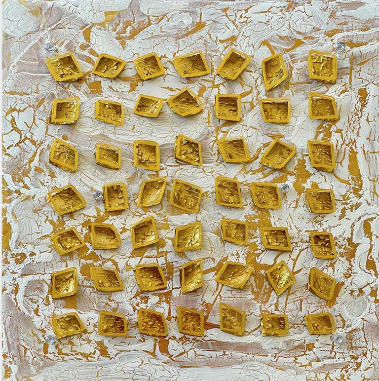 Kathleen Kane-Murrell  Abstract Painting – Abstraktes Gemälde aus Gold, „Nunzigzig“, 2022