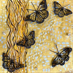 Petite peinture abstraite avec papillons, "Hanging By Threads" 2023