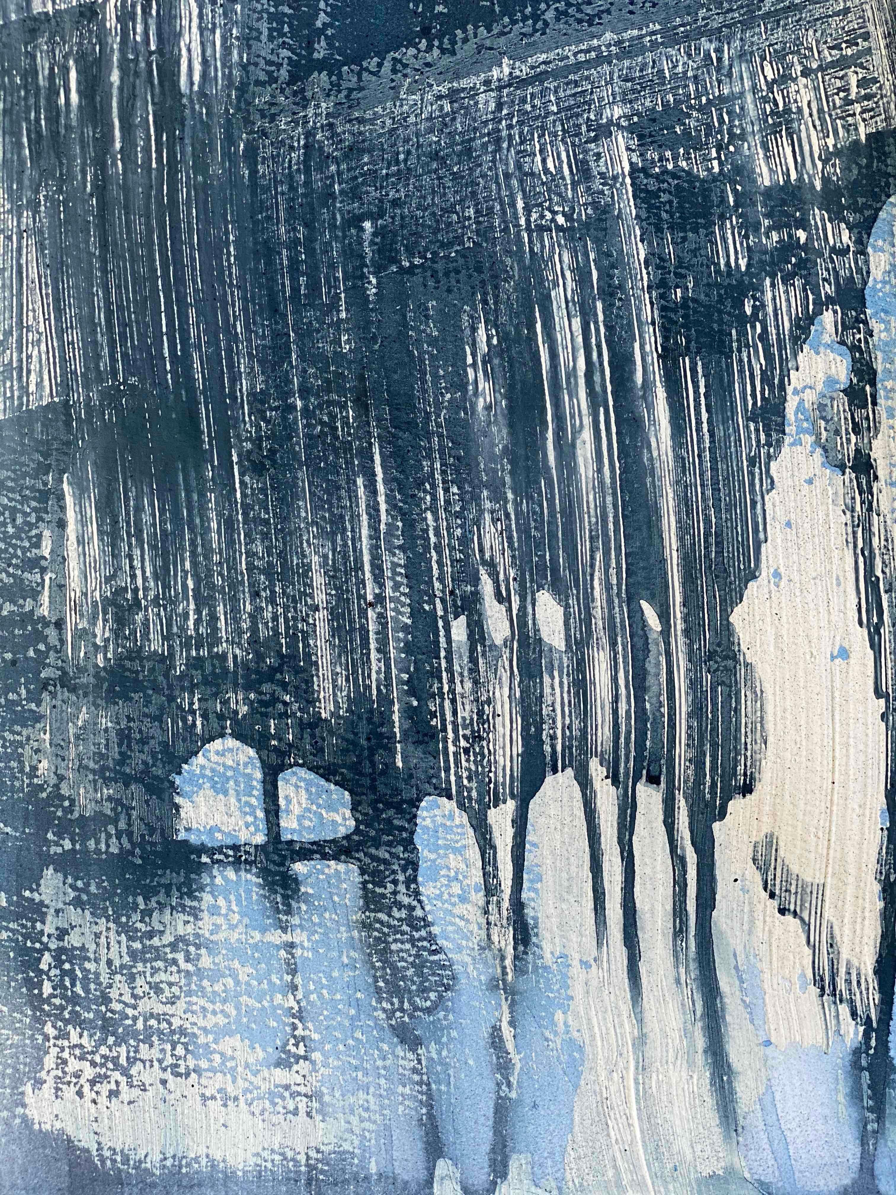 Abstraktes abstraktes expressionistisches Gemälde in Blau und Weiß Nr. 3 auf Papier (Abstrakter Expressionismus), Painting, von Kathleen Rhee