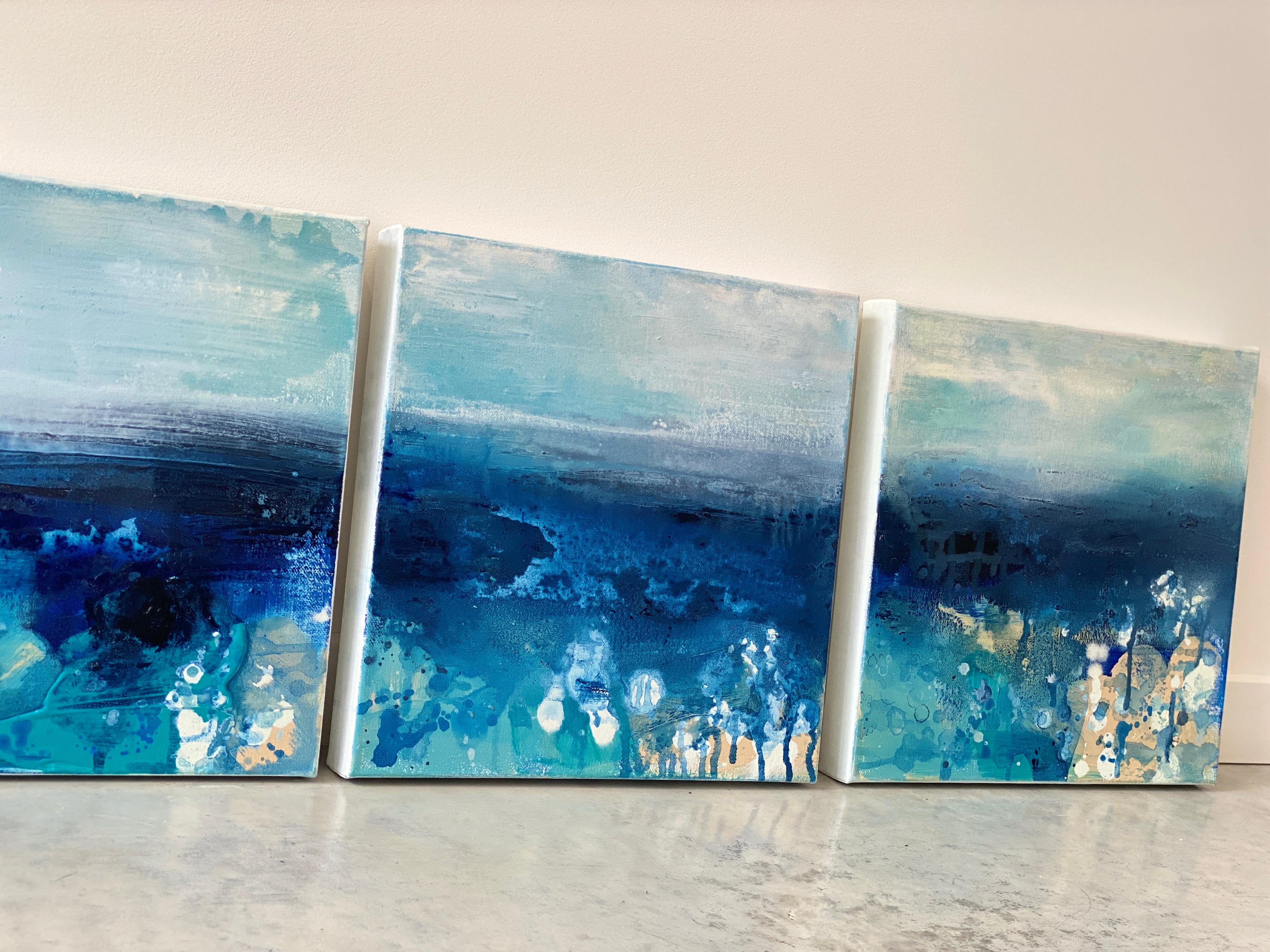 Plage no1  Petite peinture abstraite expressionniste océanique - Aquarelle - Bleu sable de mer en vente 5