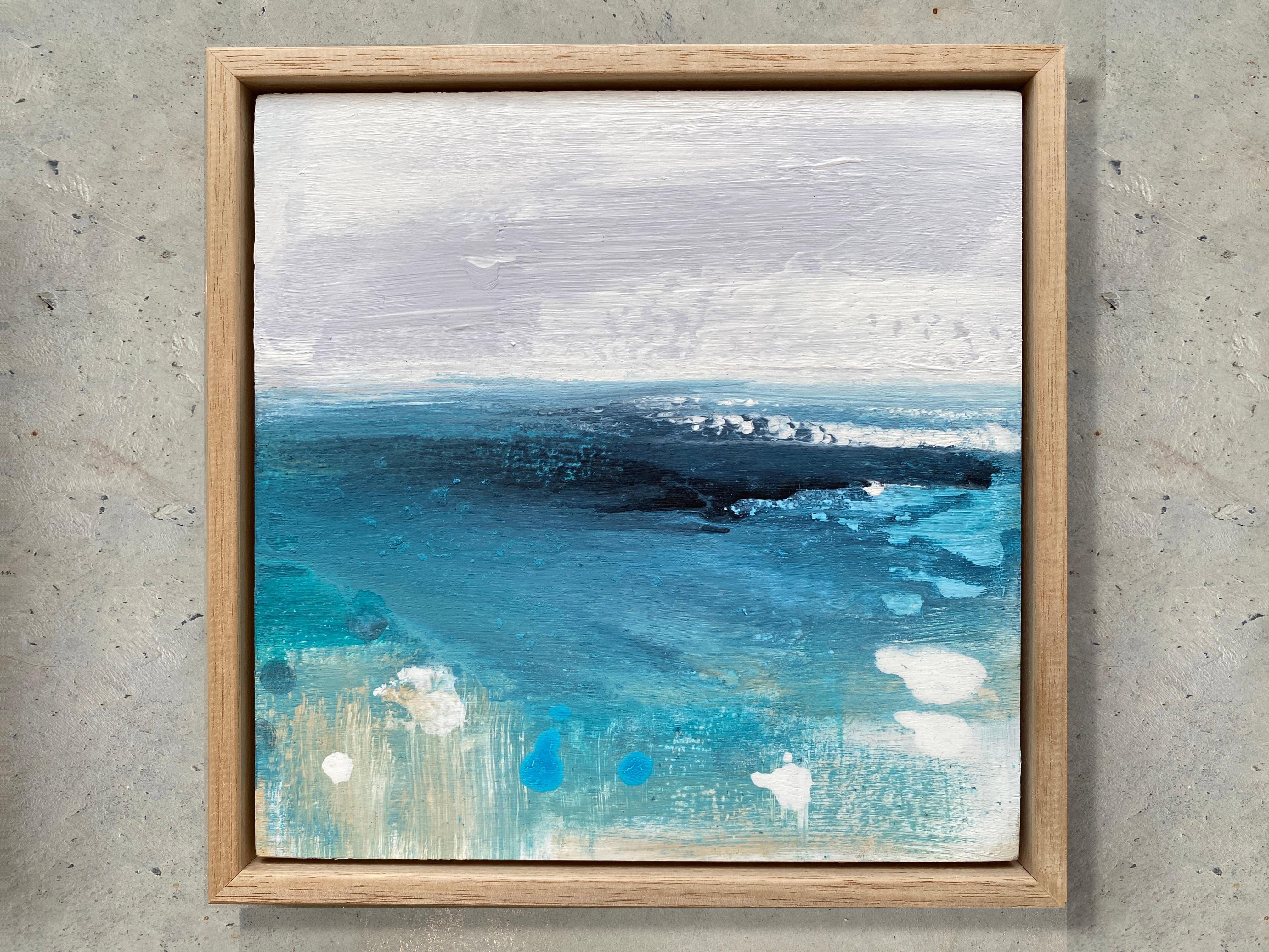 A small sweet work of Australian beach inspiration, descriptive cloudy skies and beautiful tones of beautiful blue ocean waters
to uplift and refresh any room.

Painted in soft coastal tones of sky blue, deep ocean blue, sand, mist grey and white.