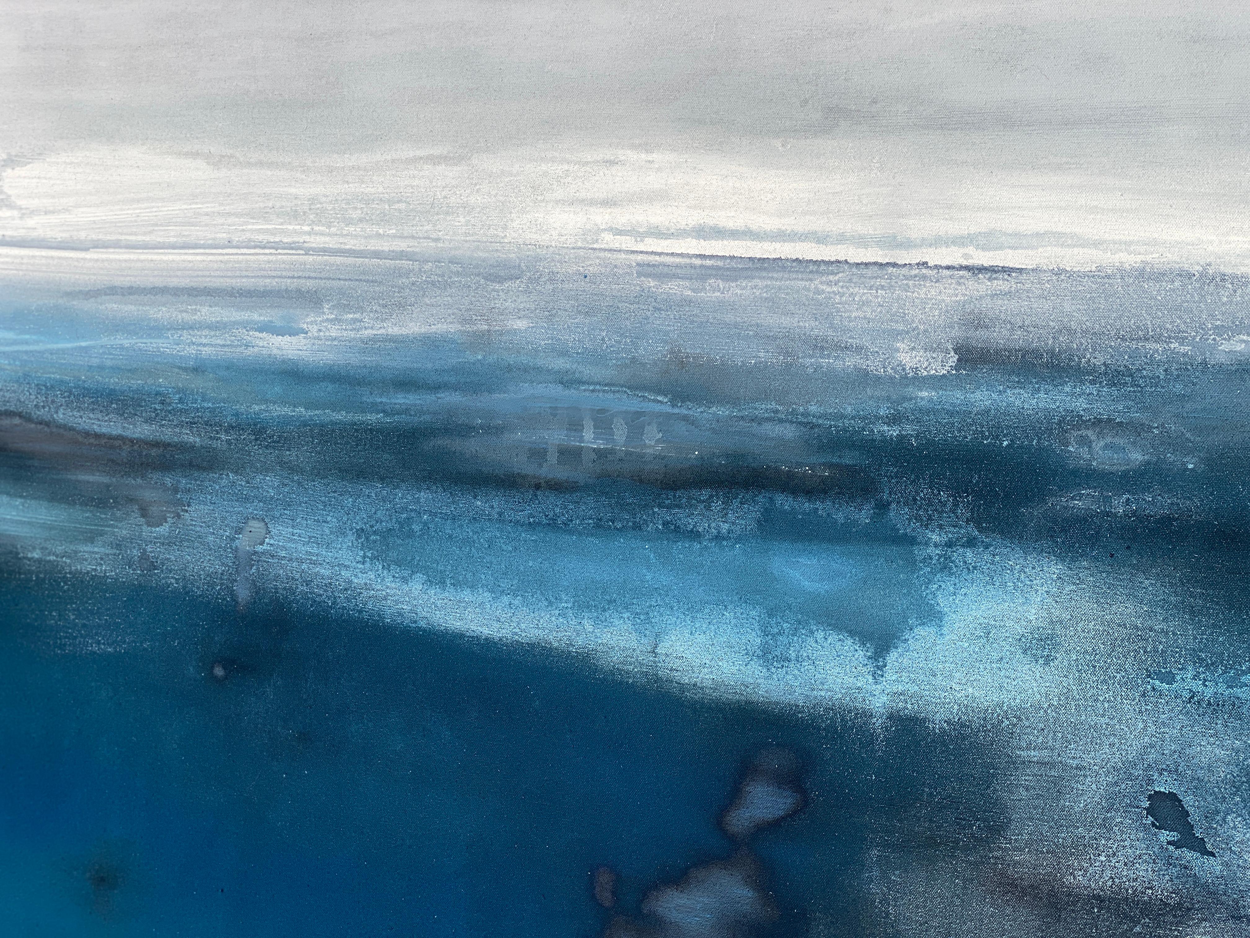 Grand océan impressionniste semi-abstraite gris eau ciel bleu blanc  en vente 10