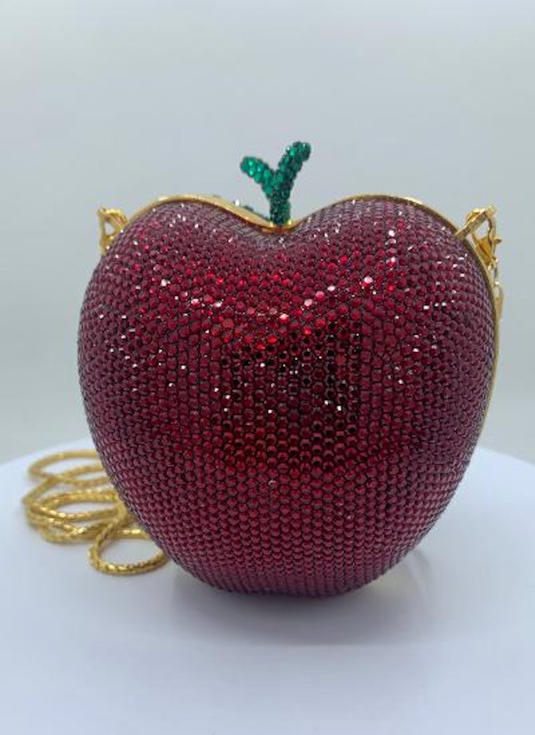 Luxury Bags Made From Apples & Pineapples — Lady Wimbledon