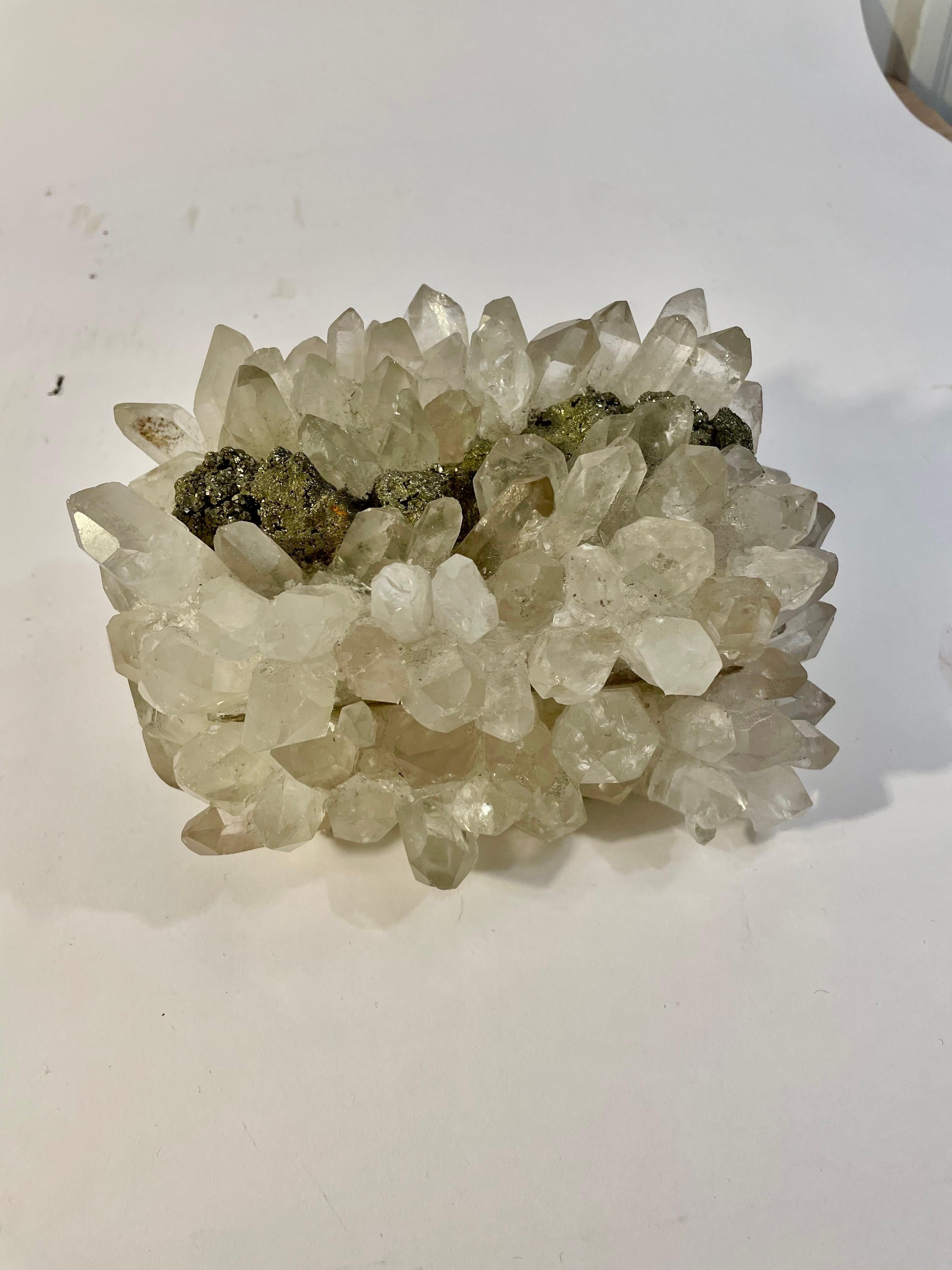 Autre Kathryn McCoy boîte en quartz et pyrite en vente