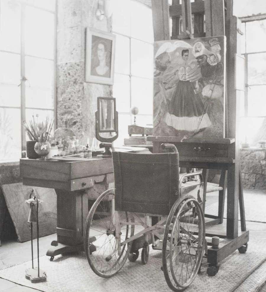 Frida Kahlo's Bedroom, 1950s - Kati Horna (Black & White Photography)